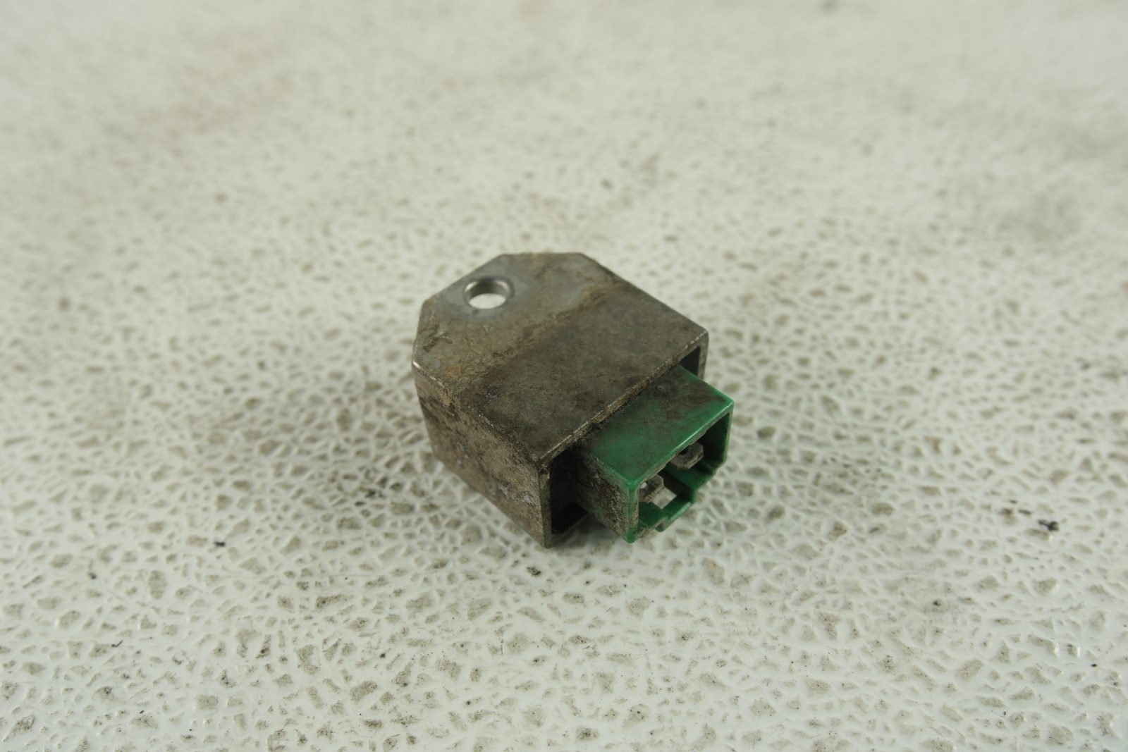 2007 Yamaha TTR90E OEM Voltage Regulator Rectifier 4CK-81960-01-00