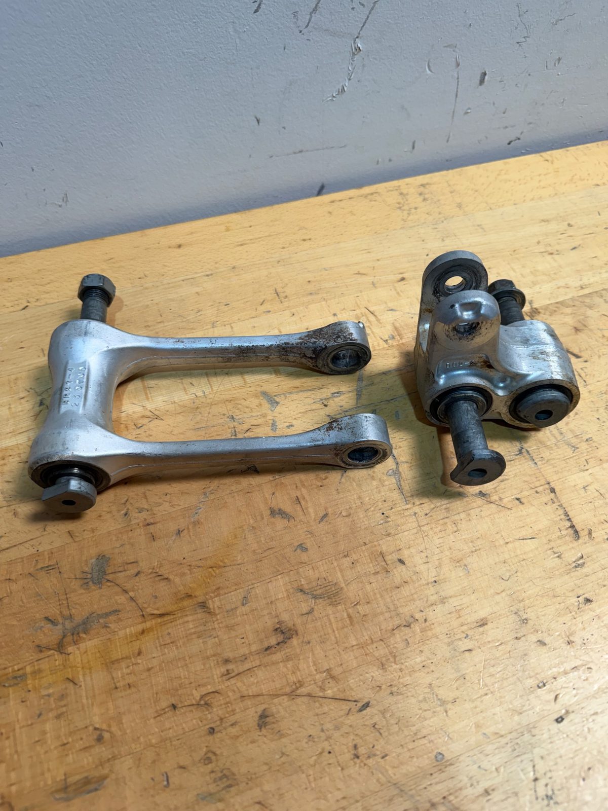 2025 Yamaha YZ250F OEM Rear Suspension Relay Arm and Pull Rod Linkage Complete Assembly - 17D-2217A-00-00