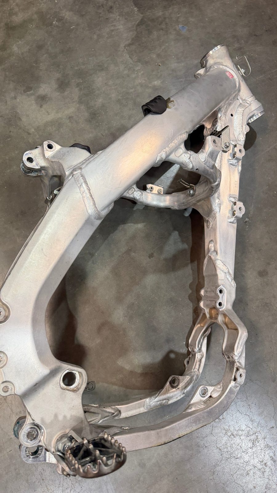 2010-2012 Suzuki RMZ250 OEM Aluminum Main Frame Chassis with Footpegs