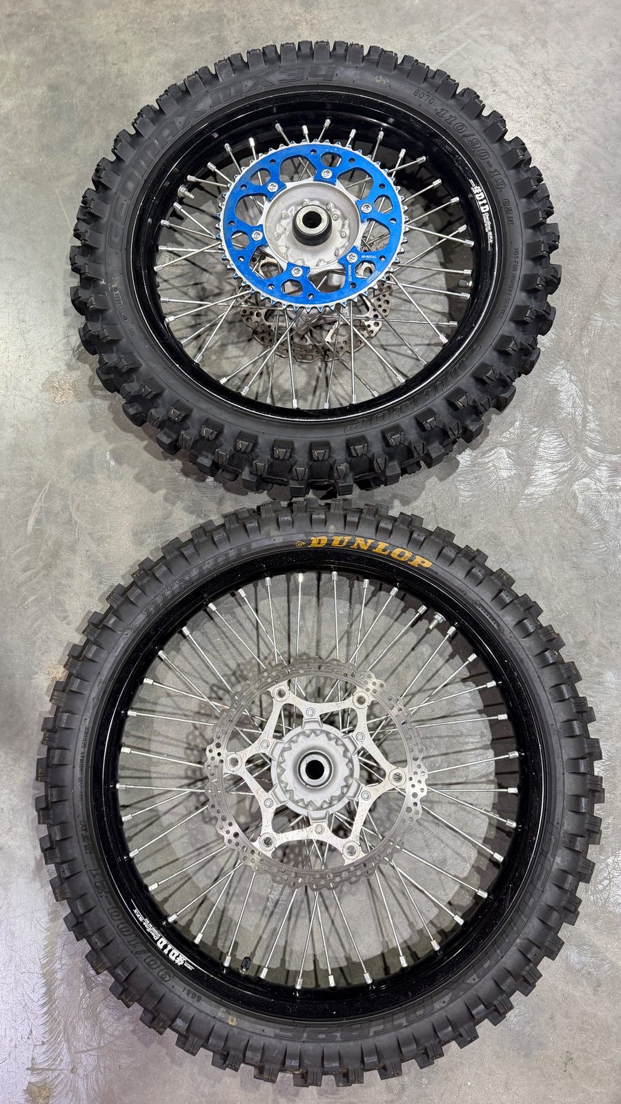 2025 Yamaha YZ250F Front and Rear Wheels Set with Dunlop Tires and Rotors