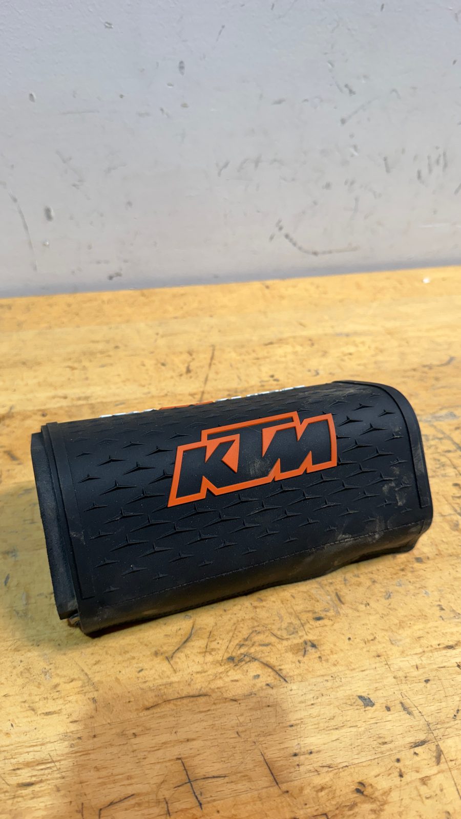2025 KTM 450 SX-F Factory Edition OEM KTM Ready To Race Handlebar Bar Pad