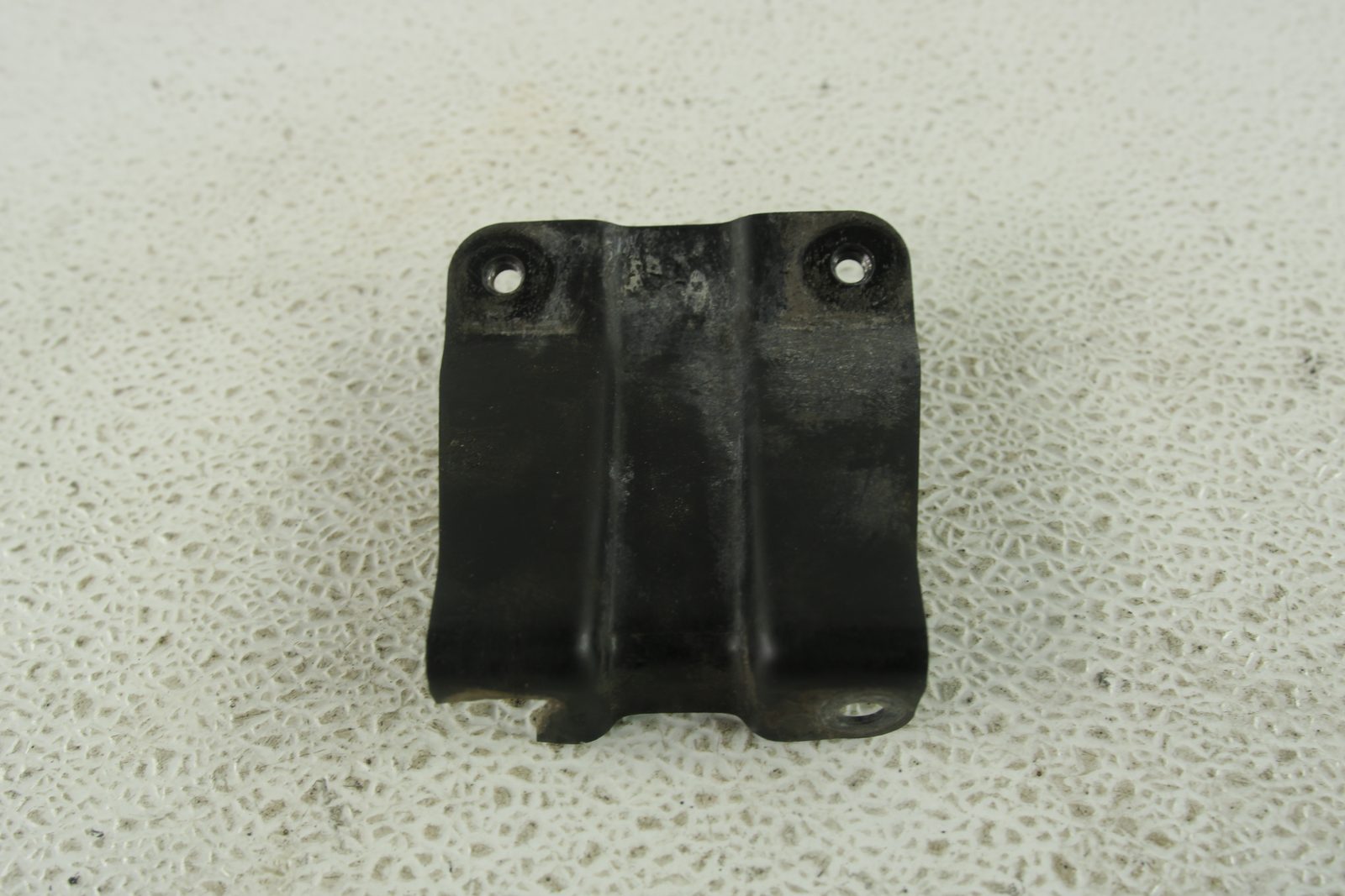 2007 Yamaha TTR90E OEM Front Fender Stay Plate Mounting Bracket