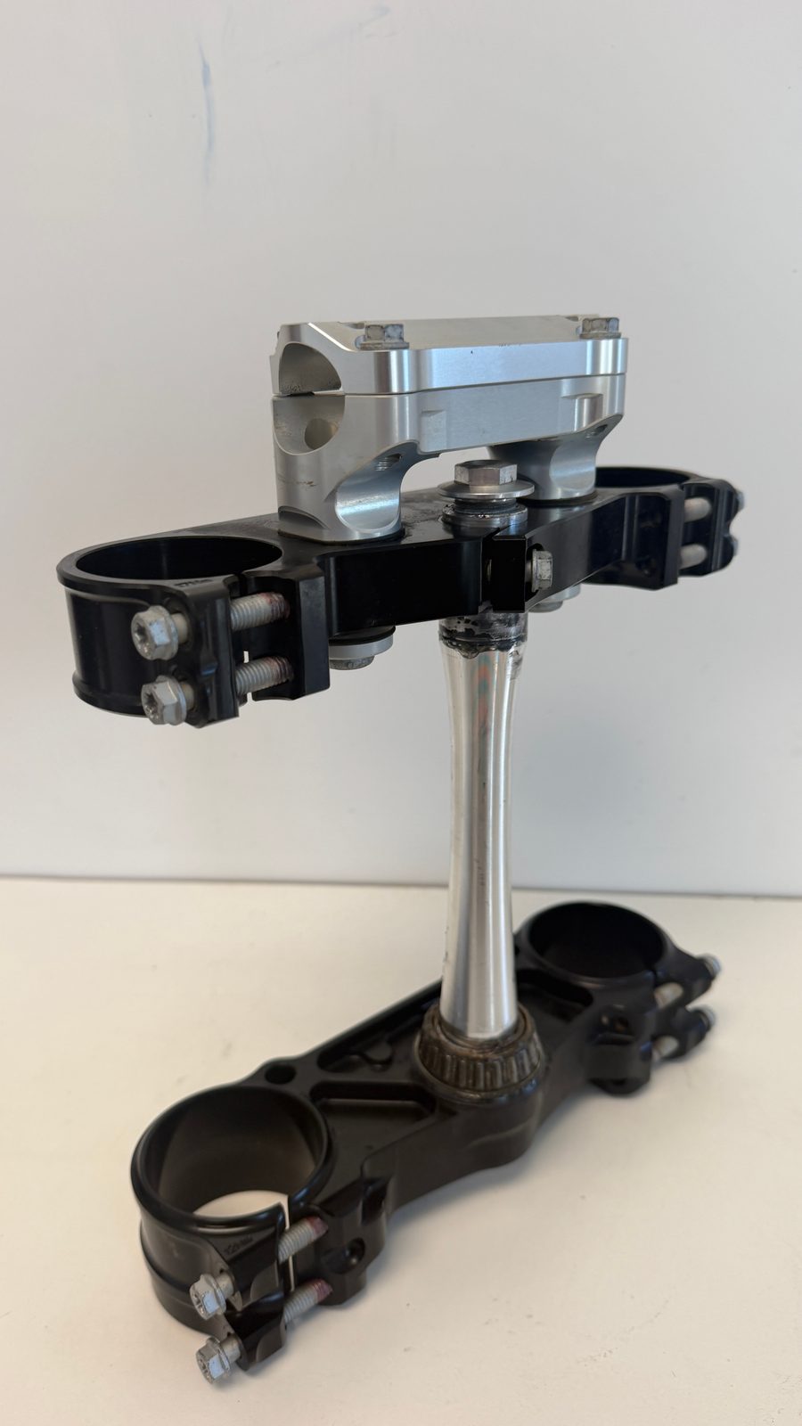 2025 KTM 450 SX-F Factory Edition OEM Triple Clamps with Bar Mounts Complete Assembly
