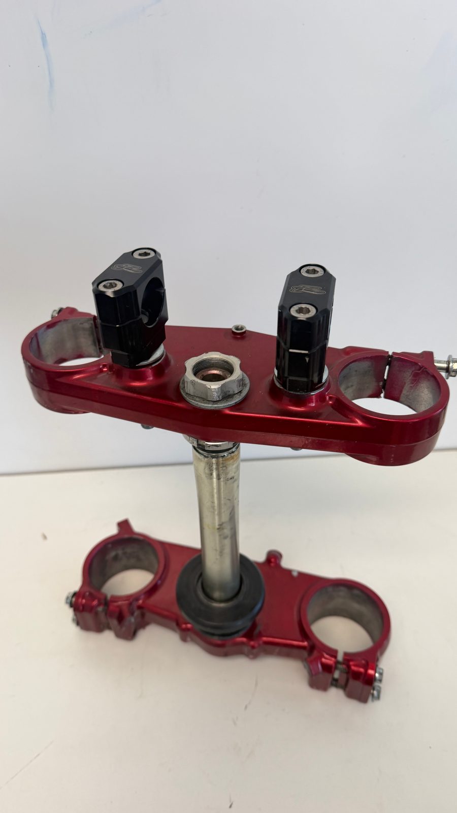 2010-2012 Suzuki RMZ250 Red Anodized Triple Clamps with Bar Mounts Complete Assembly