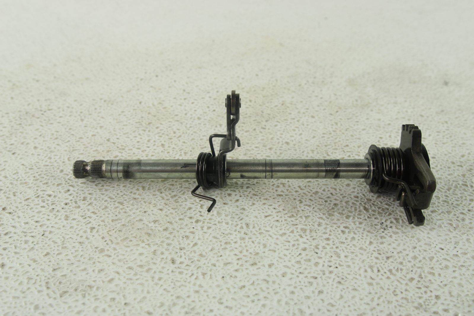 2007 Yamaha TTR90E OEM Shift Shaft Gear Change Spindle with Return Spring 4GL-18101-01-00 - 93102-12321-00