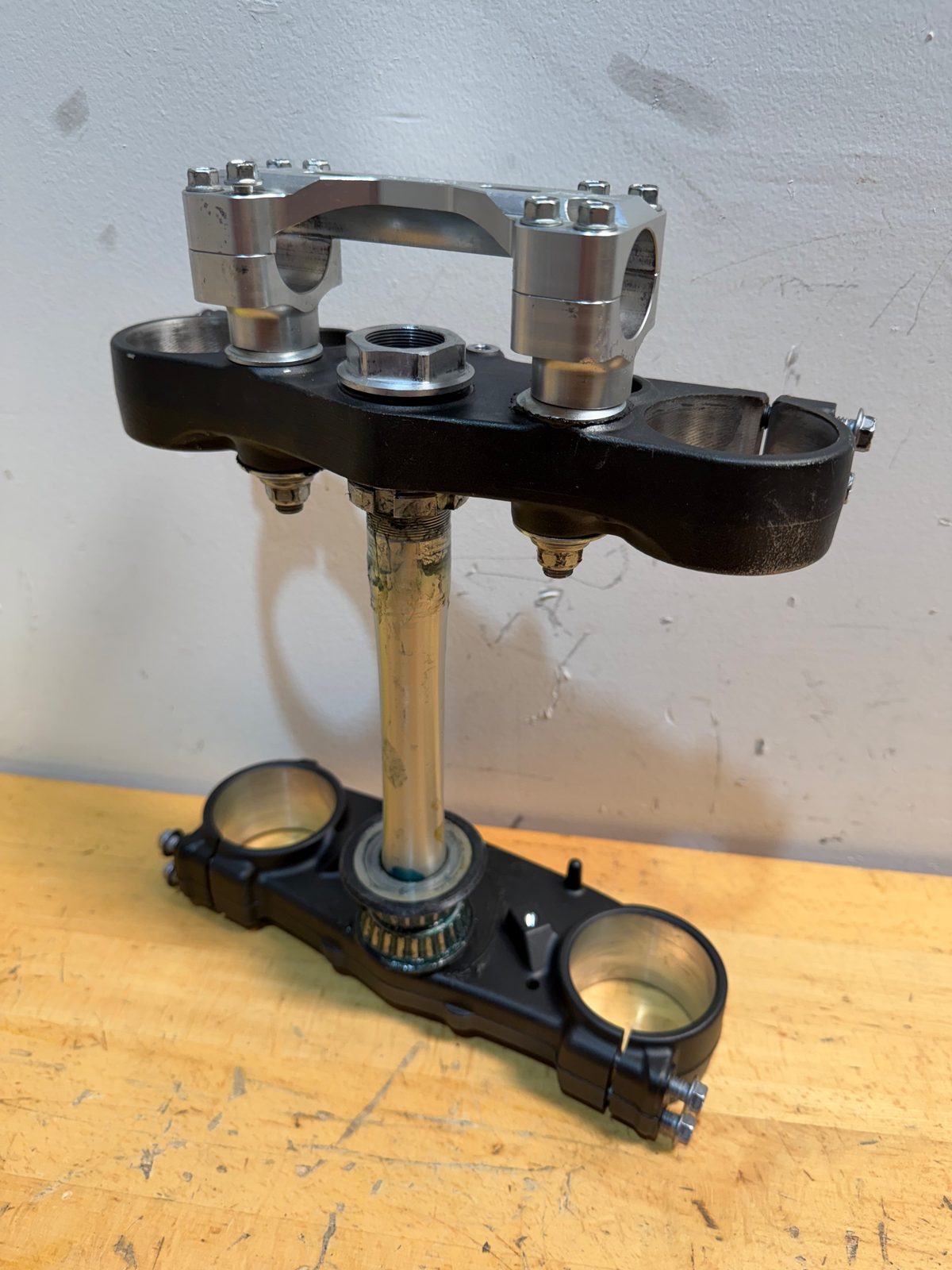 2025 Yamaha YZ250F OEM Triple Clamps with Steering Stem and Bar Mounts