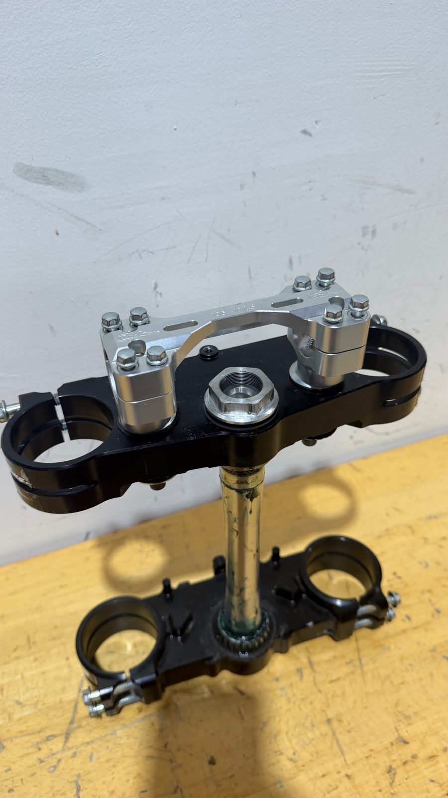 2025 Yamaha YZ250F Ride Engineering Triple Clamps with 20mm Offset Short Stem and Bar Mounts