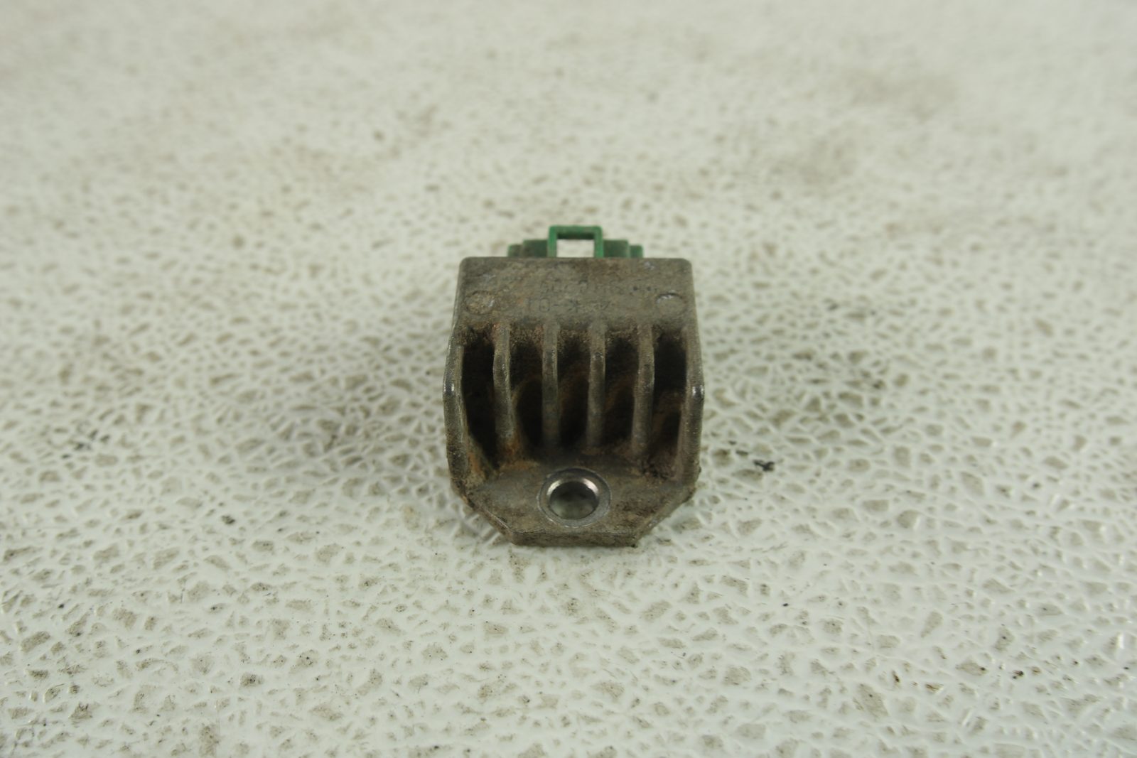 2007 Yamaha TTR90E OEM Voltage Regulator Rectifier 4CK-81960-01-00