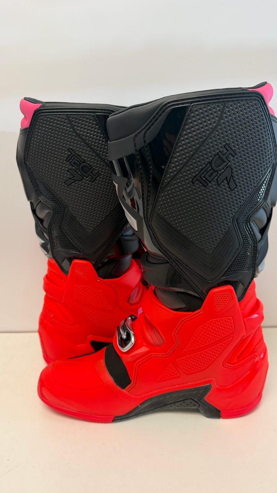 Alpinestars Tech 7 - Black/Red Fluo/Pink Fluo