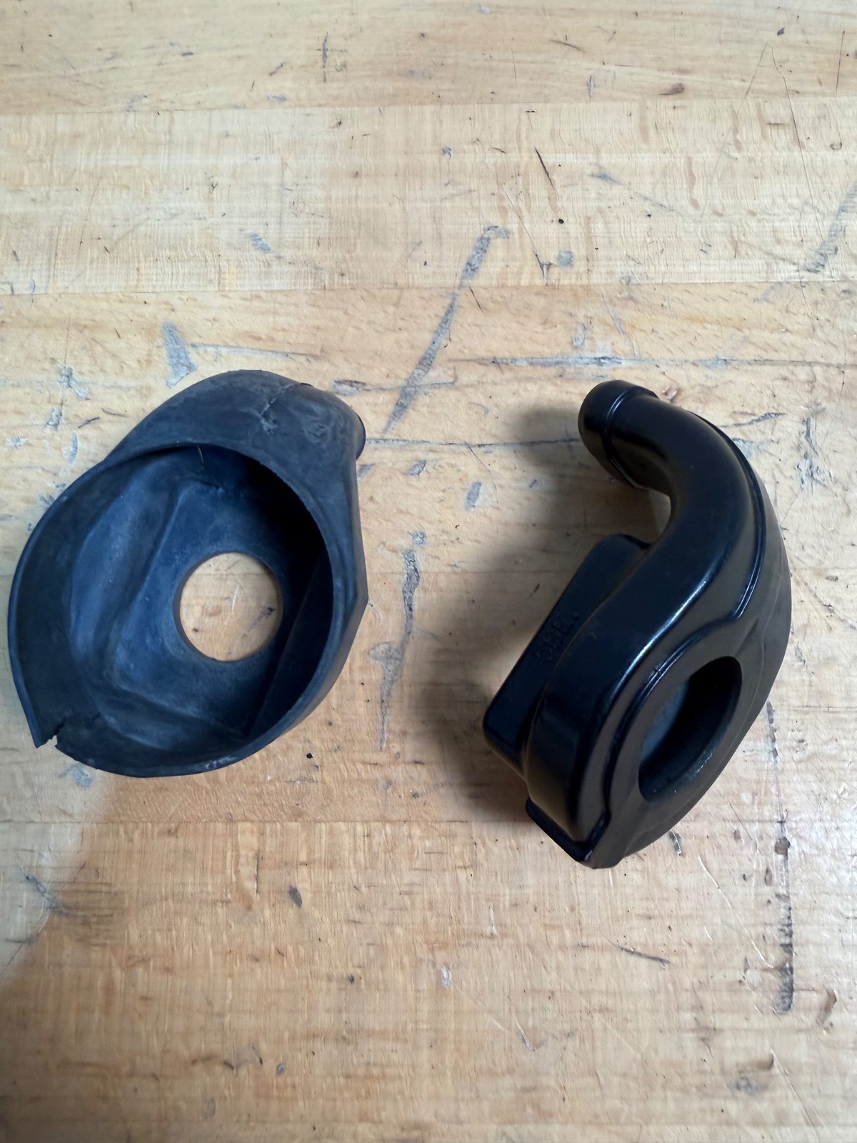2025 Yamaha YZ250F OEM Throttle Housing Rubber Cover and Seal Boot Set - 5SF-26287-11-00