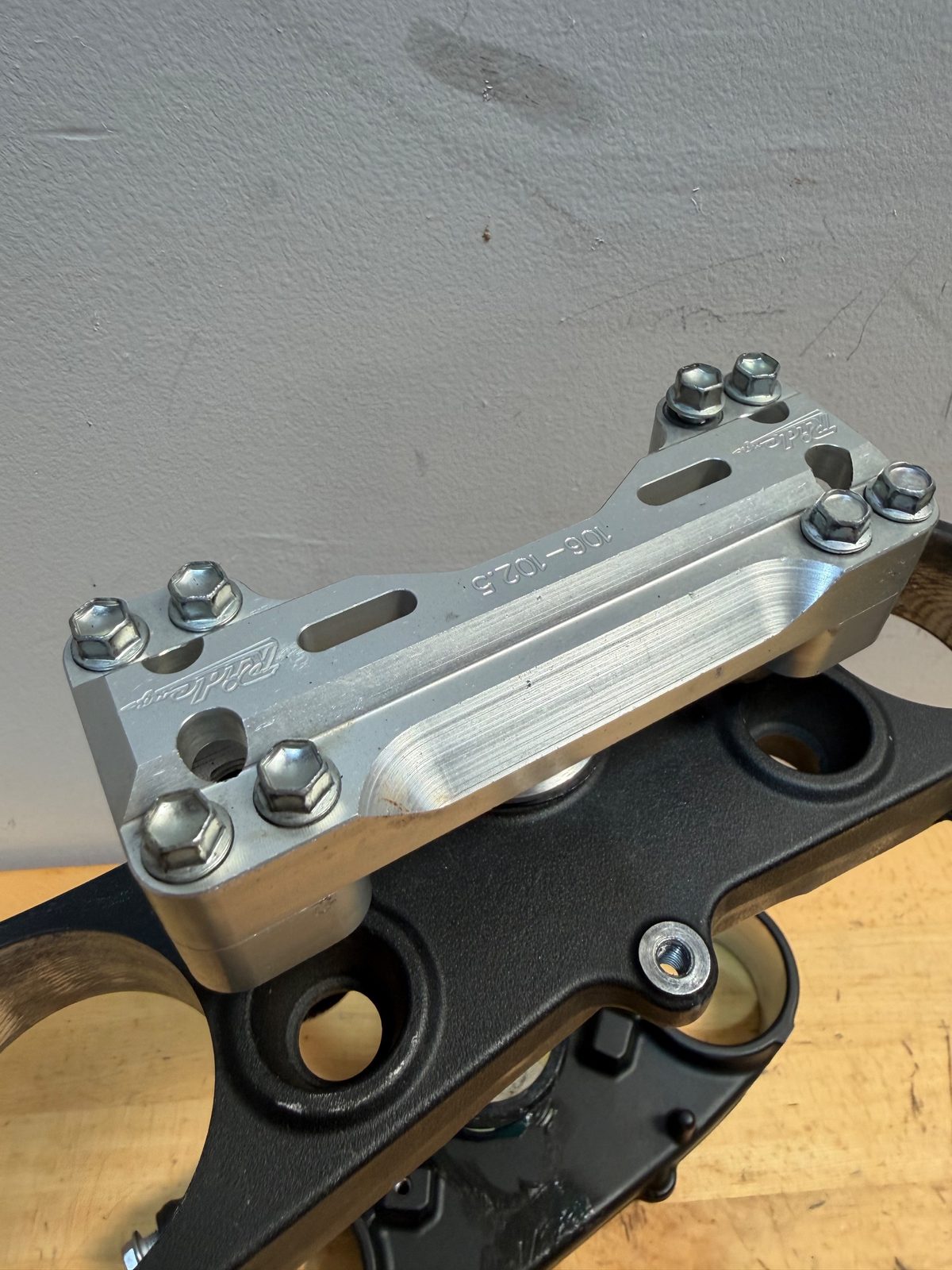 yz250f ステム 2025 Yamaha YZ250F OEM Triple Clamps with Steering Stem and Bar Mounts