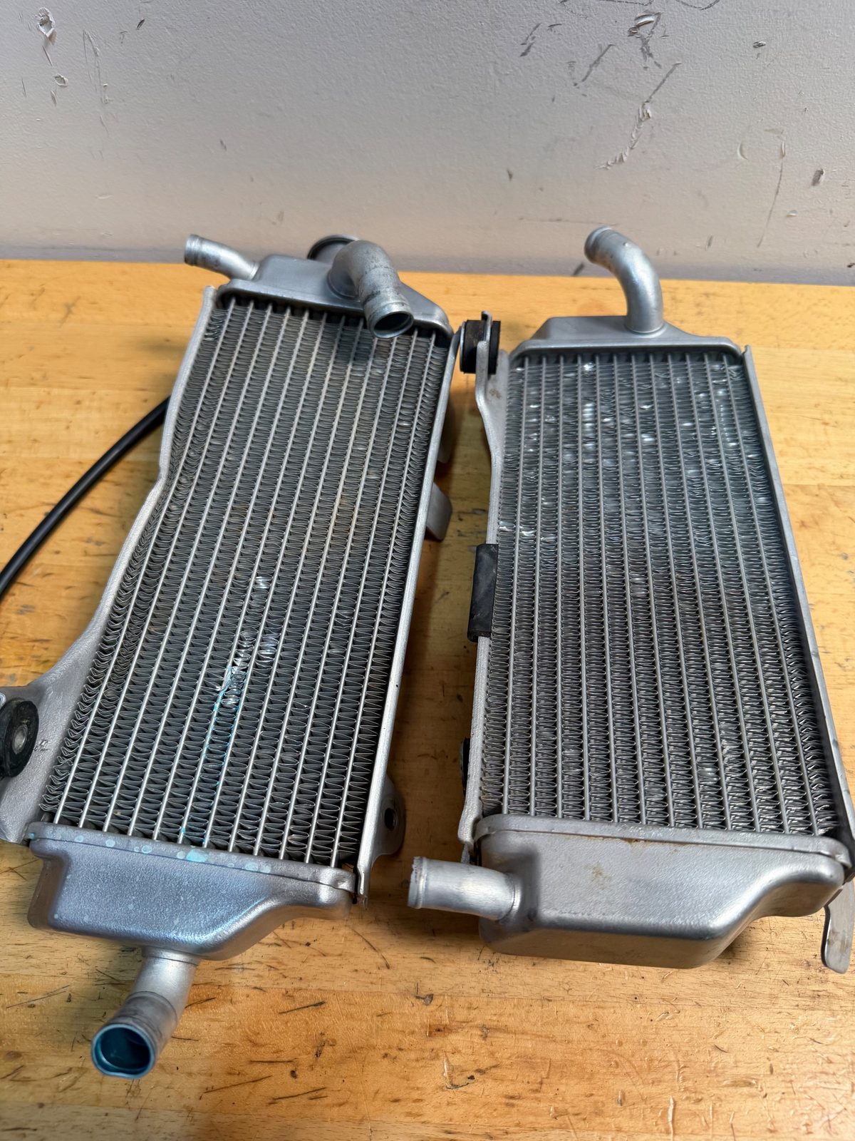 2025 Yamaha YZ250F OEM Radiator Set Left & Right - BHR-1240A-00-00