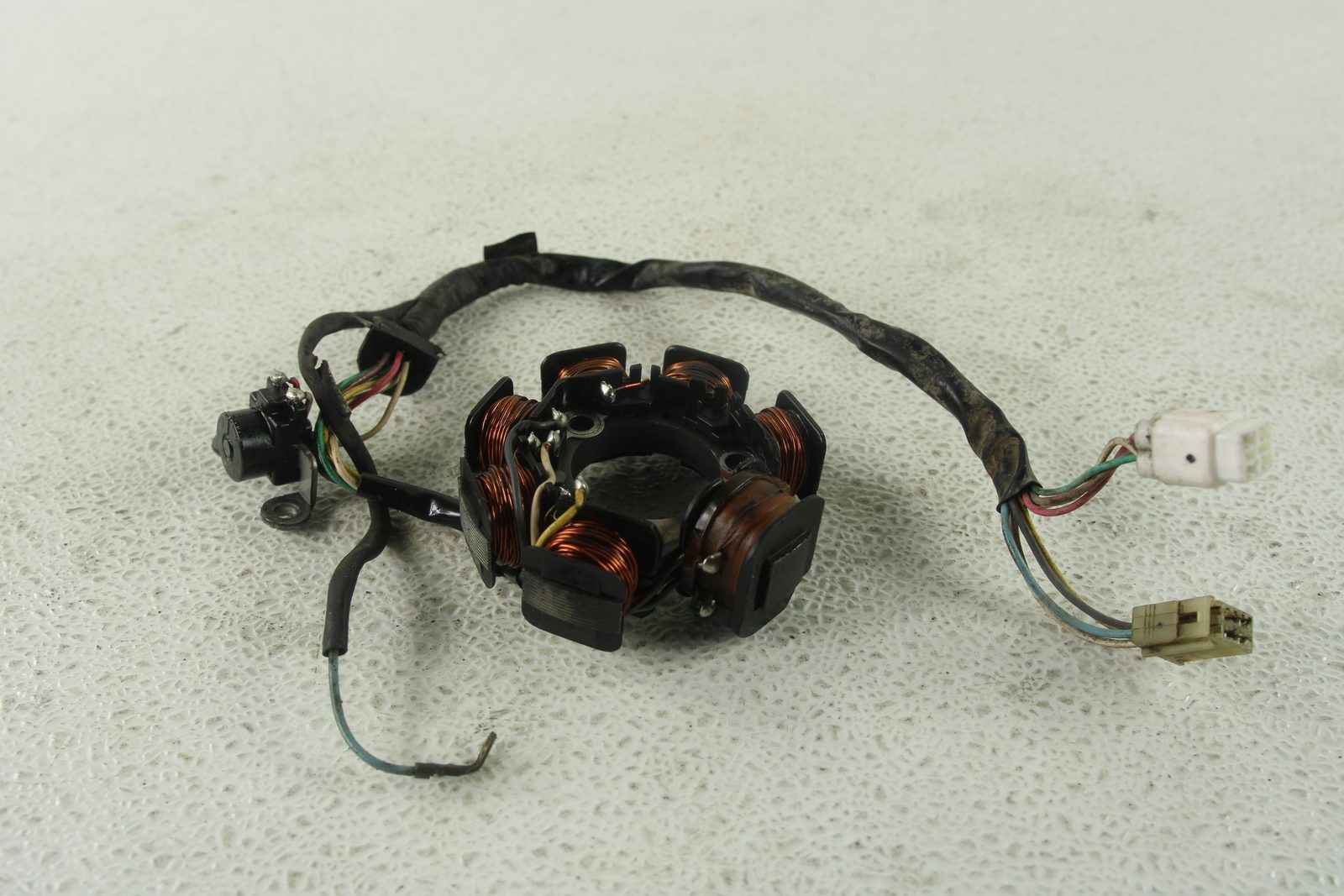 2000-2007 Yamaha TTR90 TTR90E OEM Stator Magneto with Pickup Coil and Wiring 5HN-85550-11-00