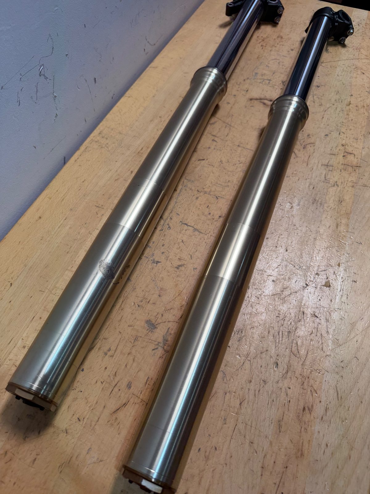 2025 Yamaha YZ250F OEM KYB Front Forks Fork Tube Set Left and Right - 33D-23136-00-00