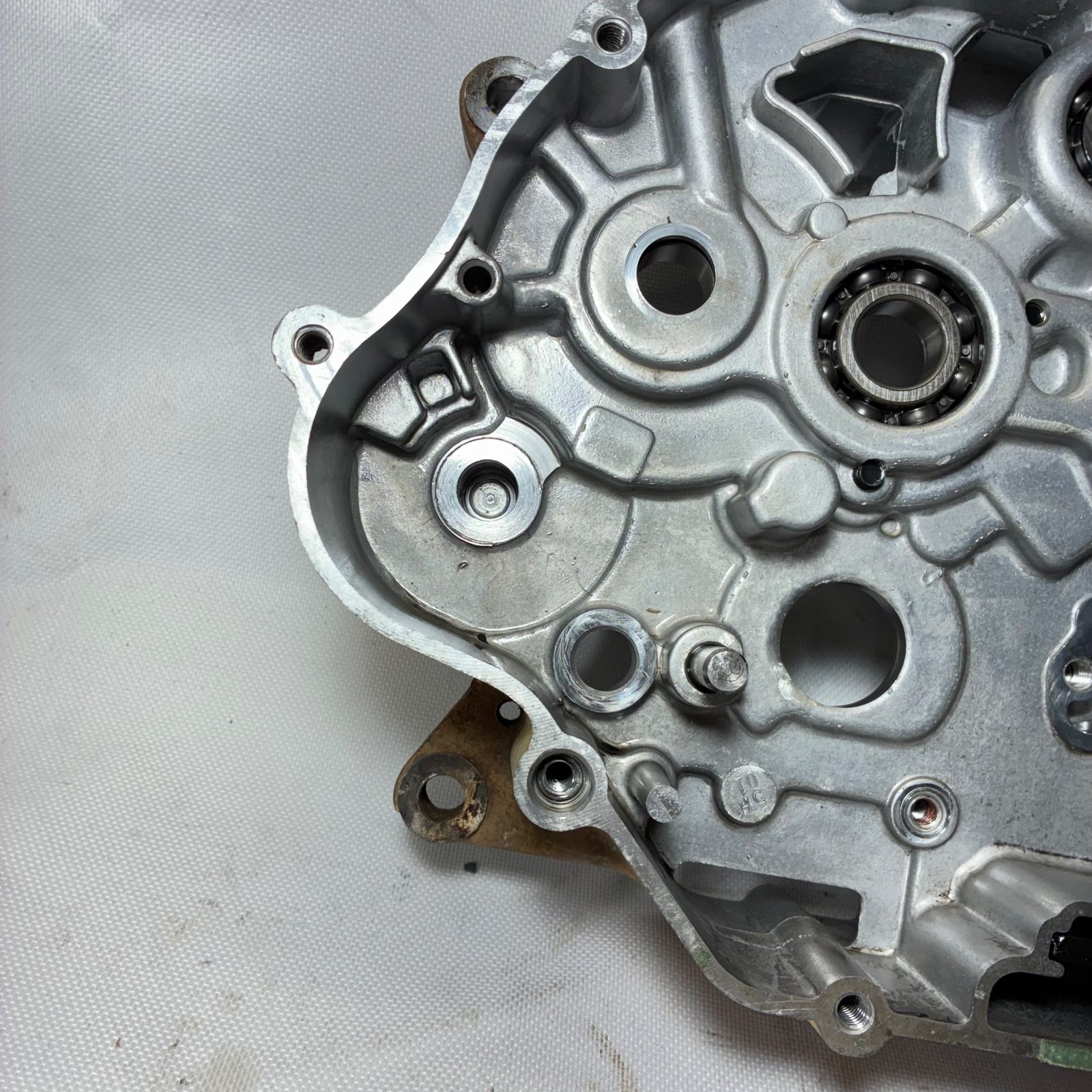 2006 Yamaha TTR125LE Right Engine Crankcase Case Half - 1B2-E4411-00-00