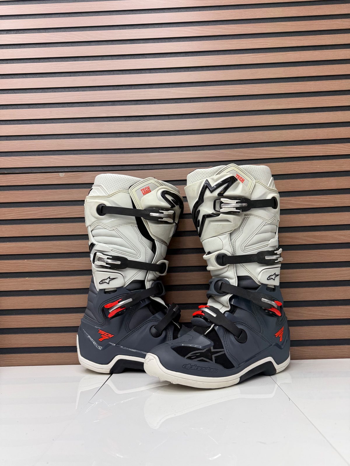 Alpinestars Tech 7 Motocross Boots White Grey Size 11 US Like New