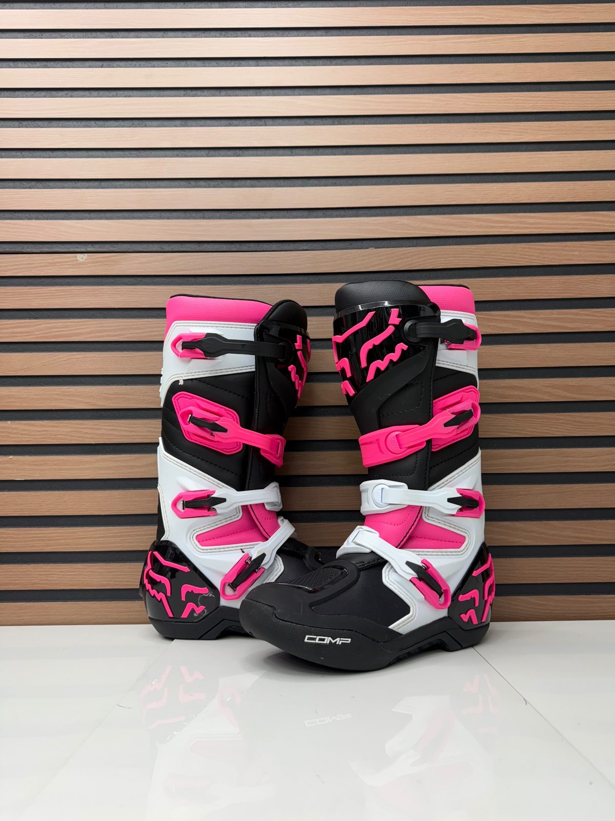 Open Box - Fox Racing Comp Boots Black / White / Pink - Size W8