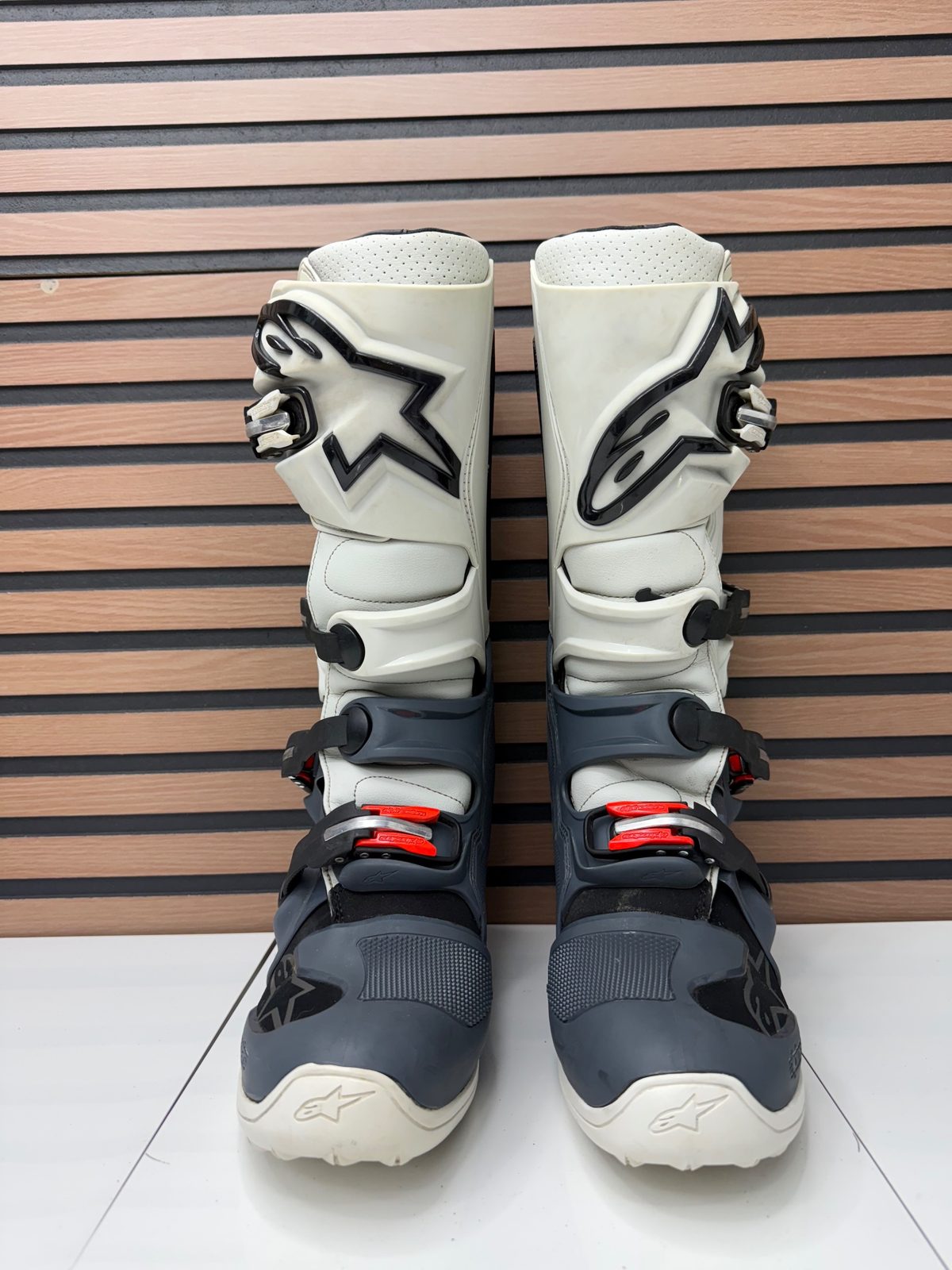 Alpinestars Tech 7 Motocross Boots White Grey Size 11 US Like New