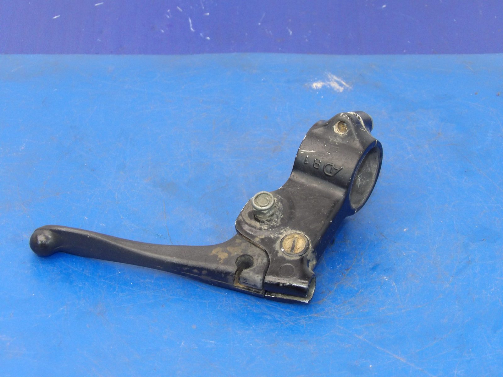 🏁 Decompression Lever Perch Mount – Fits 2001 Yamaha WR426F