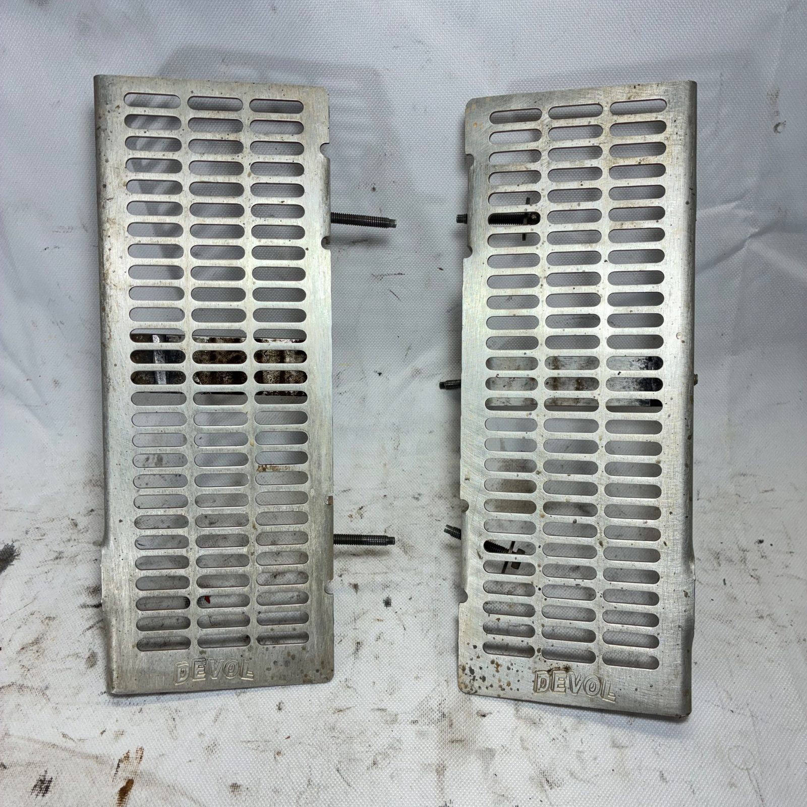 1996-2001 Yamaha YZ250 Devol Aluminum Radiator Guards Pair with Hardware