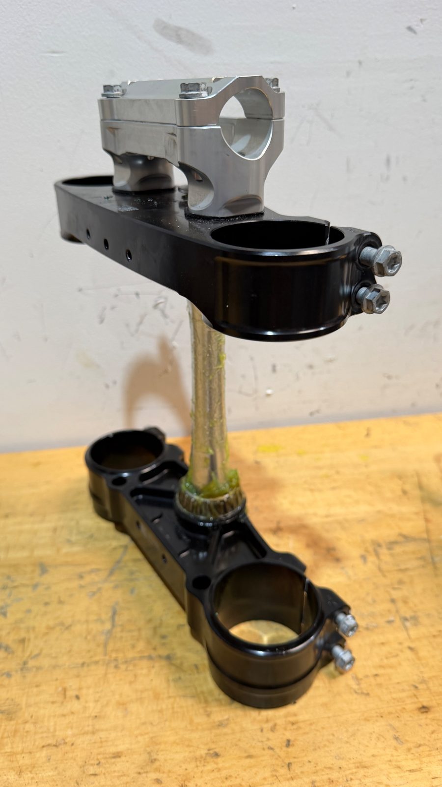 2024 Husqvarna FC250 OEM Triple Clamps with Steering Stem and Bar Mounts - A46001132022C1