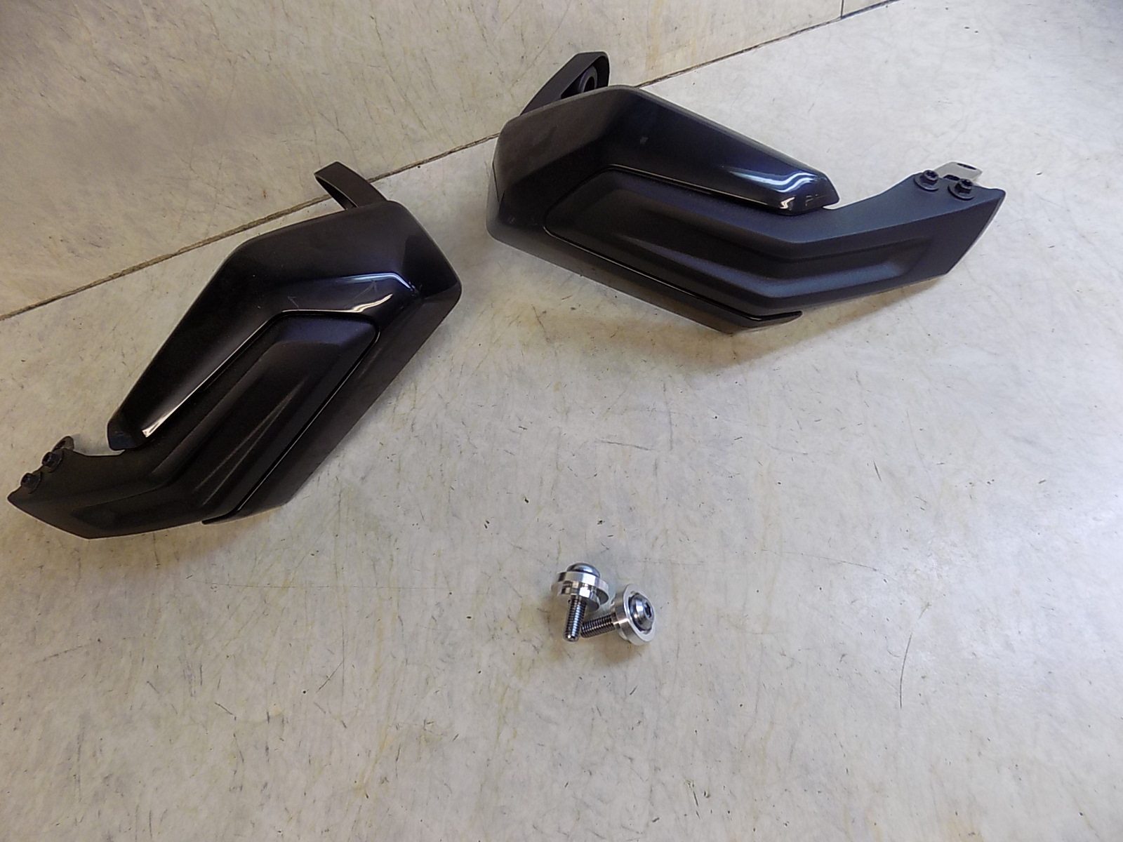 2026 Yamaha Tenere 700 OEM Handguards Hand Guards Pair with Hardware NEW