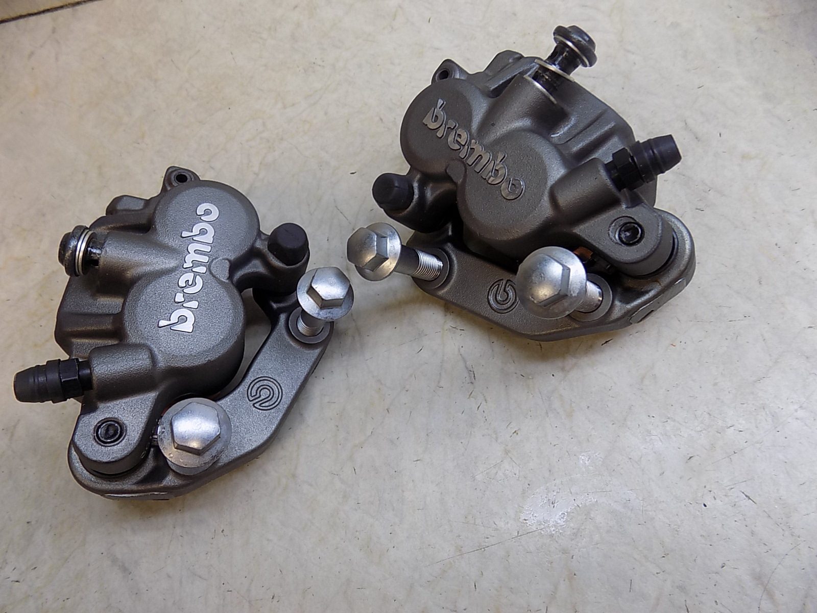 2026 Yamaha Tenere 700 Brembo Front Brake Calipers Left Right Pair NEW
