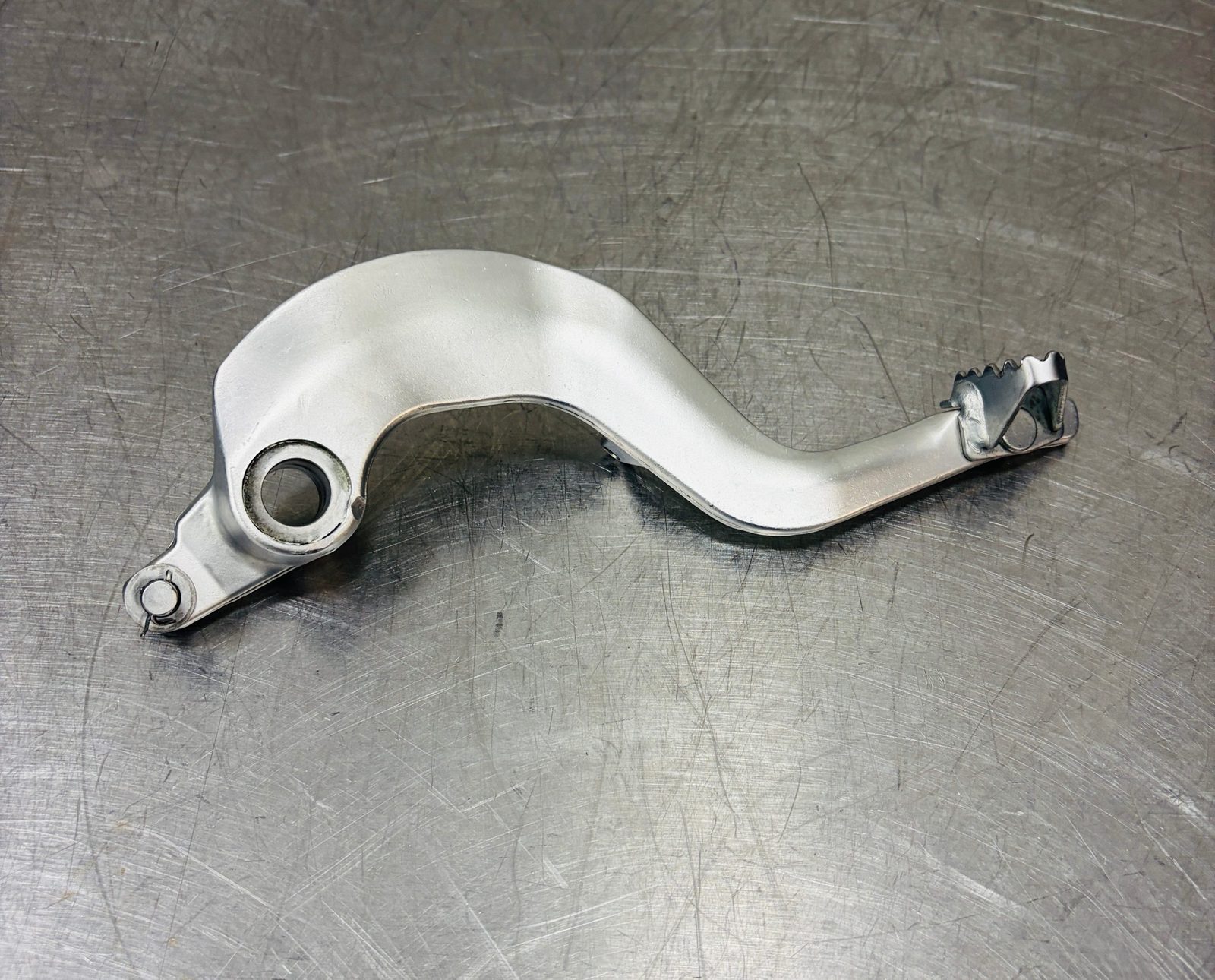 97 -26 YZ125 / YZ250 YAMAHA OEM BRAKE PEDAL | 4XM-27200-21-00
