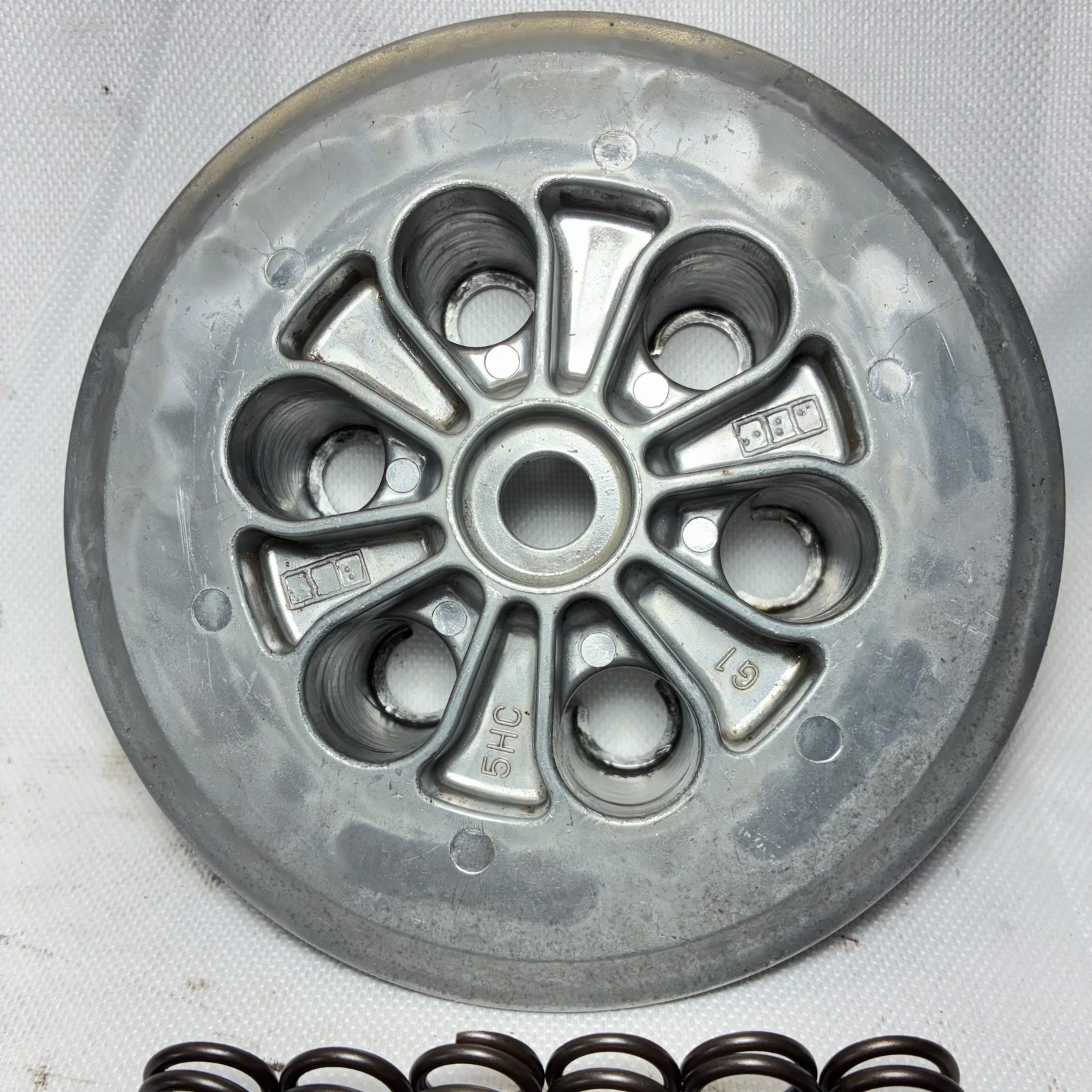 1999 Yamaha YZ250 OEM Clutch Pressure Plate with Springs and Bolts - 5HC - 4X7-16325-10-00