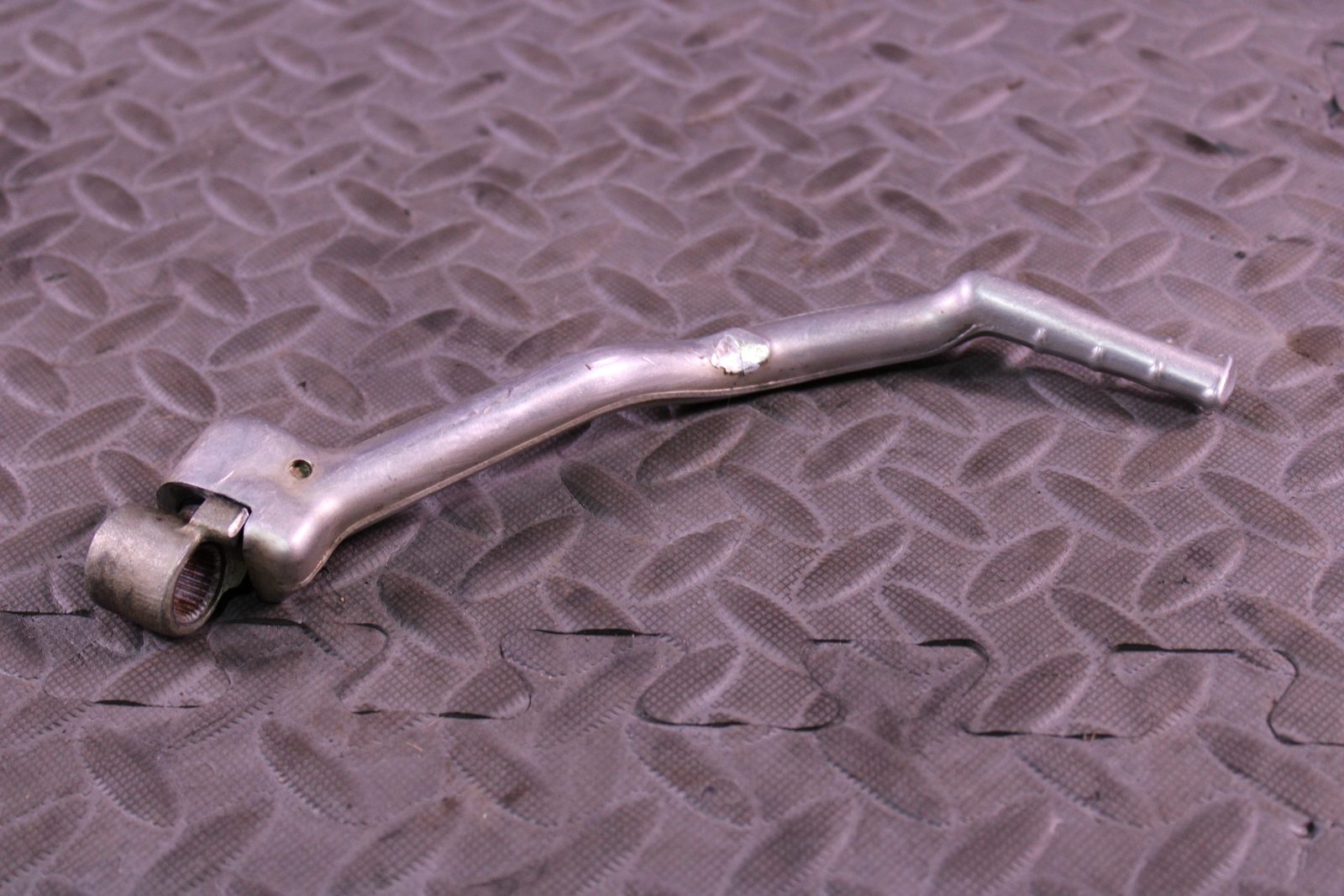 2013 YAMAHA YZ250F OEM KICKSTARTER LEVER KICK START ARM 17D-15620-50-00