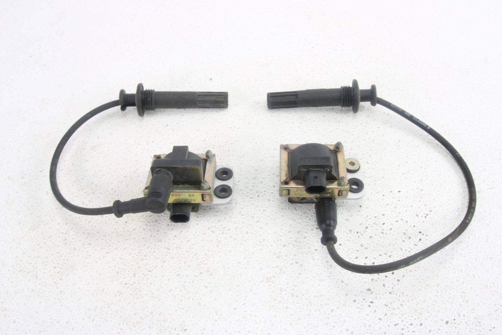 1991-1994 Ducati 851 888 Ignition Coils Pair with Plug Wires and - 28540031A