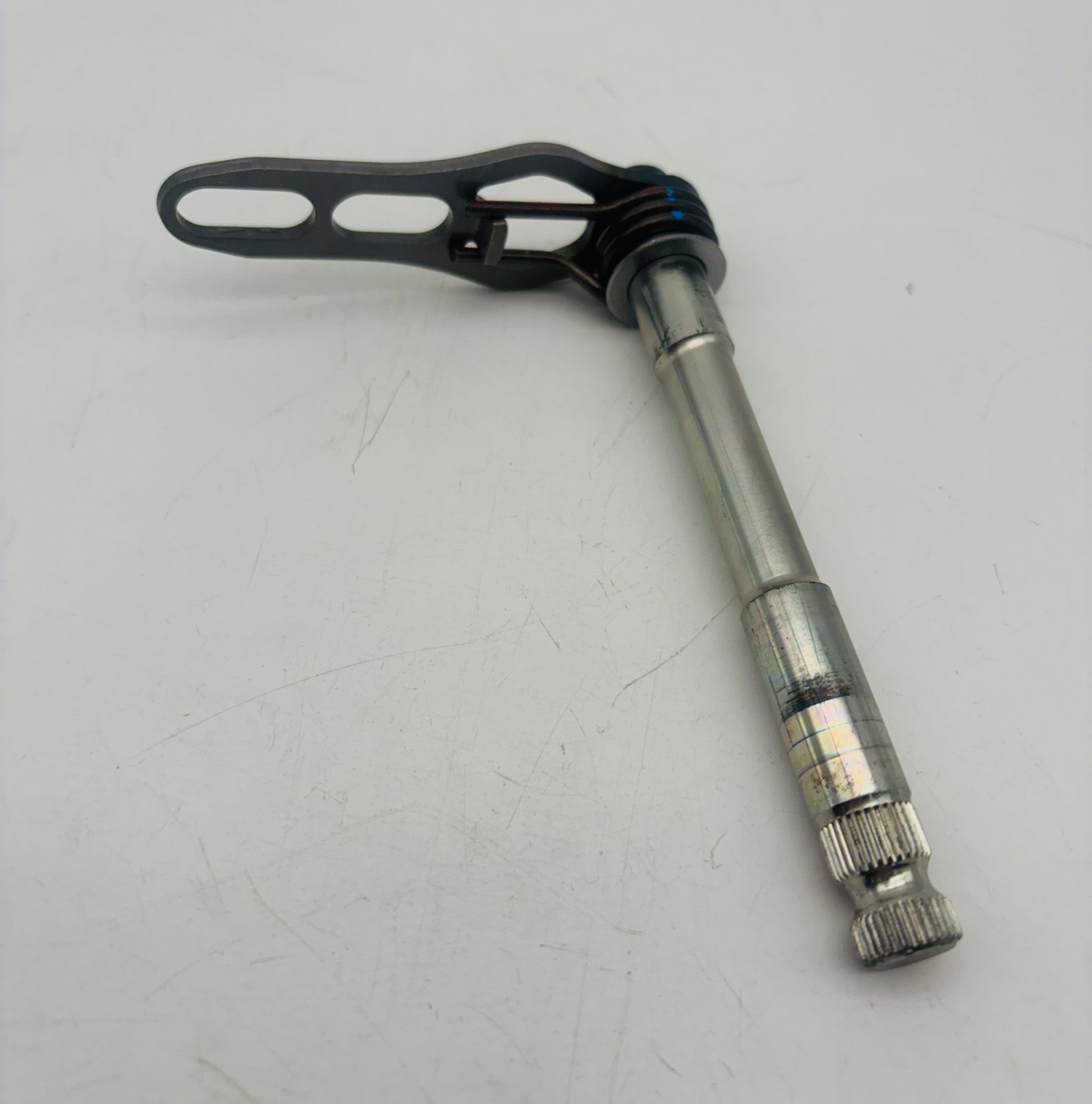 2024 Yamaha YZ250F OEM Shift Shaft Gear Change Spindle with Arm - 1SM-18101-00-00