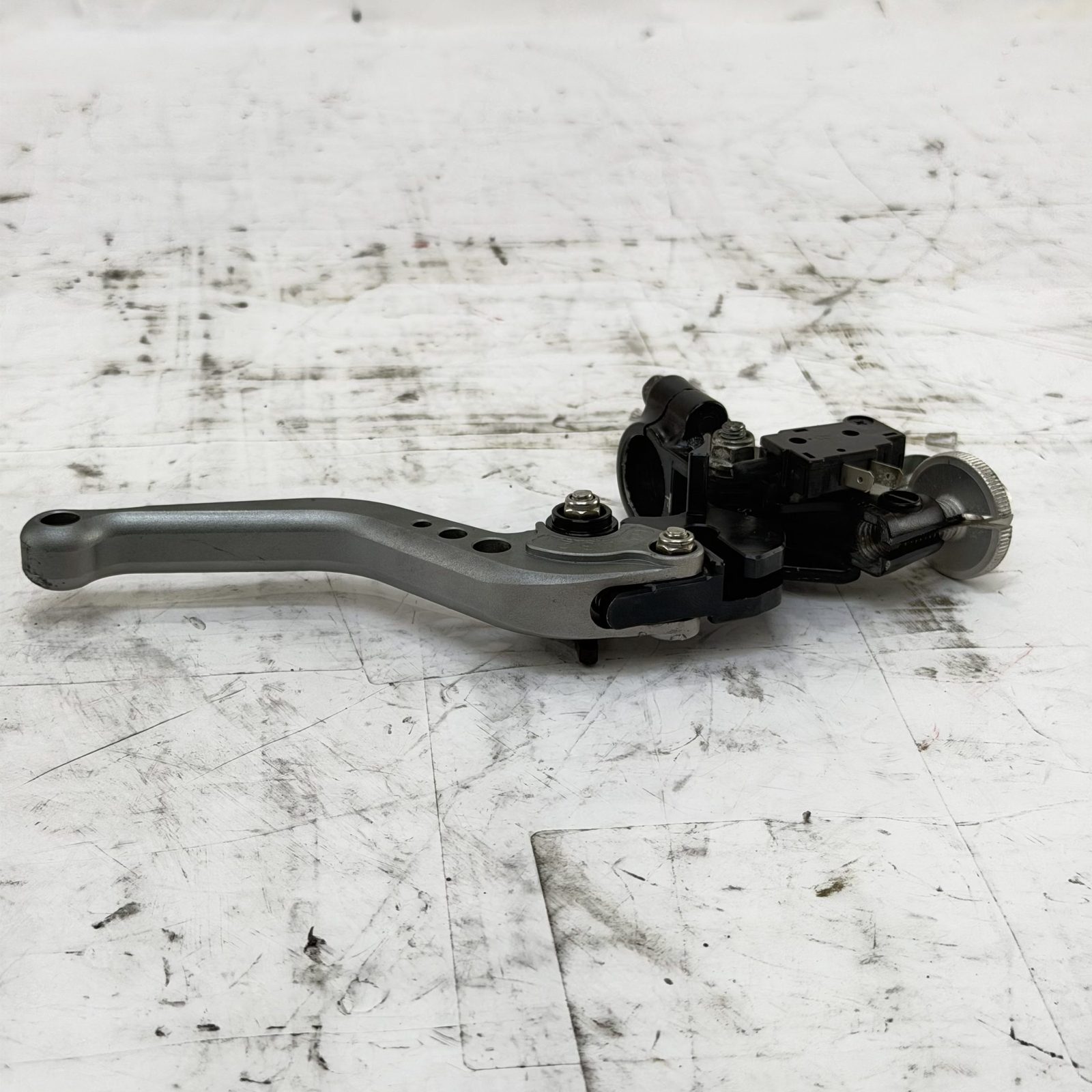 2011-2022 SUZUKI GSXR600 GSXR750 CLUTCH LEVER PERCH COMPLETE ASSEMBLY 57621-41G00