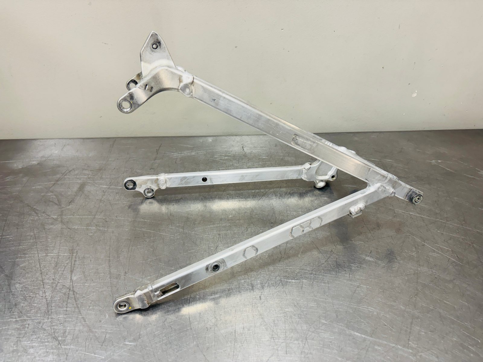 2025 Honda CRF250R Rear Subframe Sub Frame OEM 50200-K95-AG0