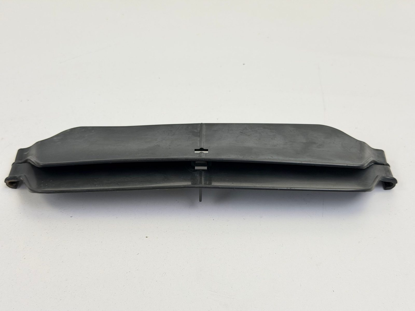 Radiator Air Vent Duct OEM 17830-20901