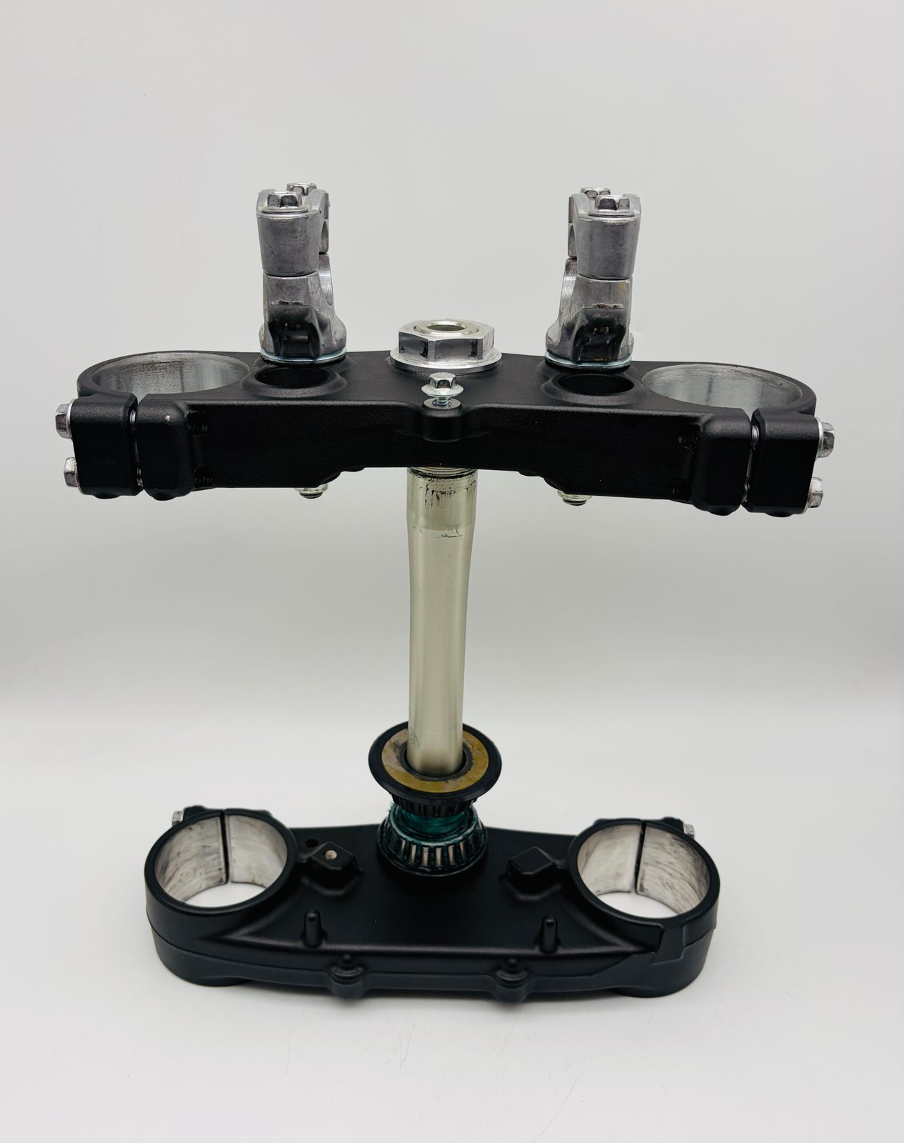 2024 -2027  Yamaha YZ250F / YZ450F  OEM Triple Clamps Upper Lower With Bar Mounts B7R-23340-00-00