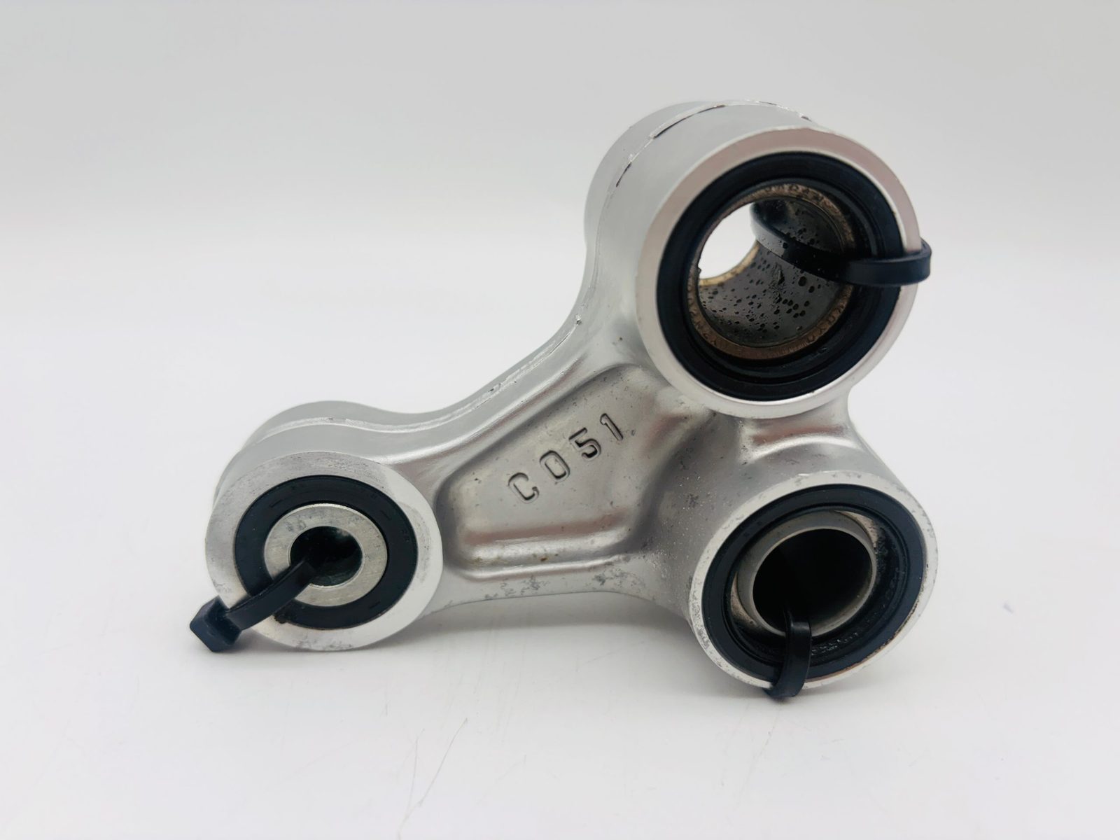 2005 Honda CRF250R Suspension Knuckle OEM 52465-KRN-710