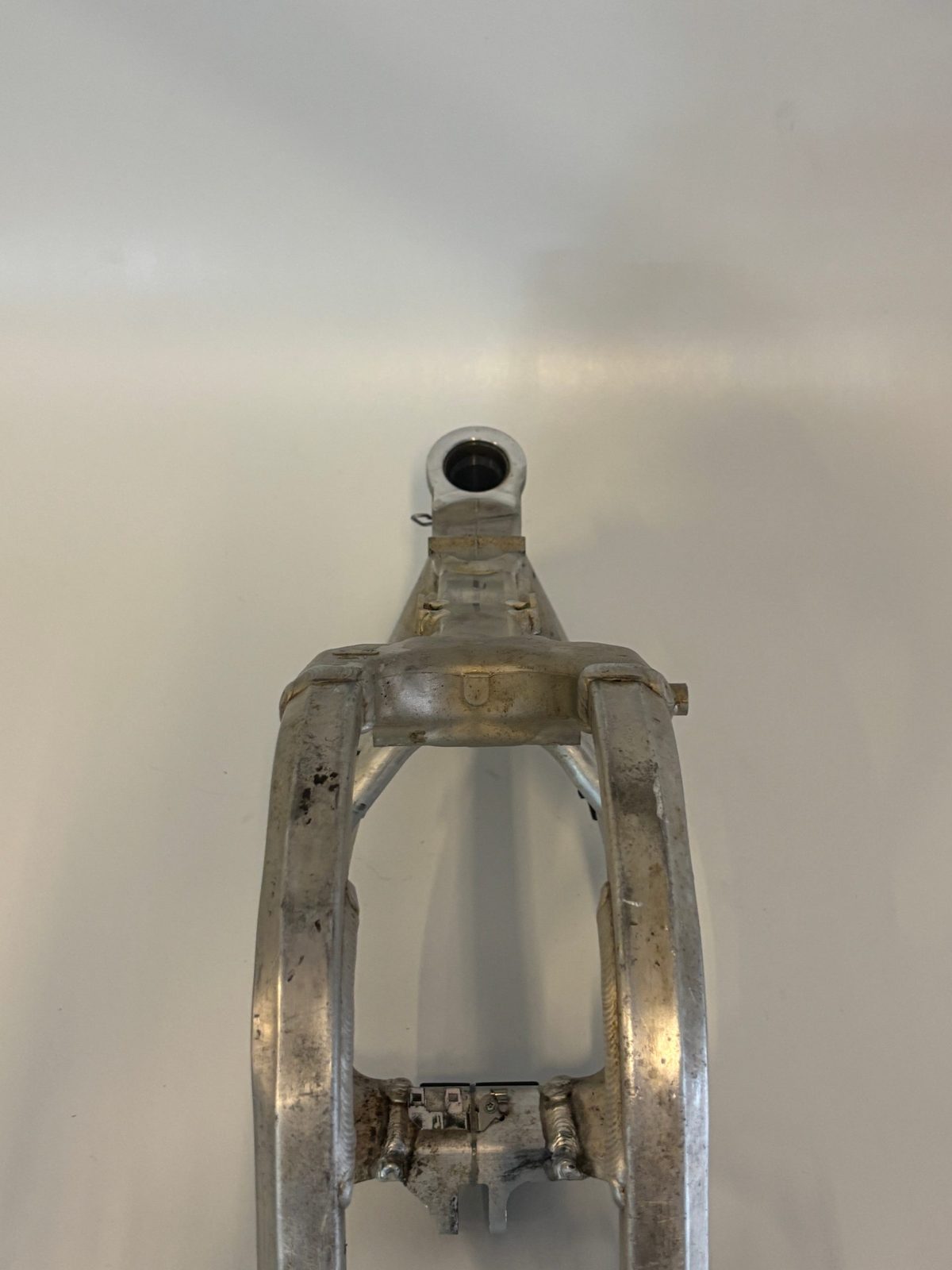 2016 Honda CRF450R Frame Chassis Main Hull OEM 50100-MEN-B10