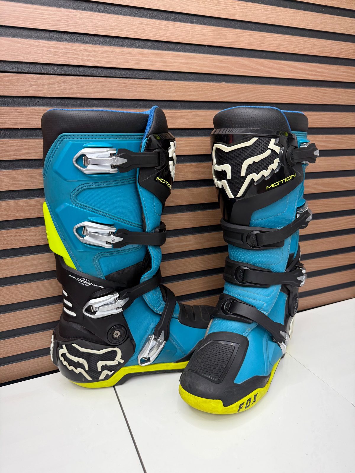 Fox Motion Boots - Maui Blue - Size 9