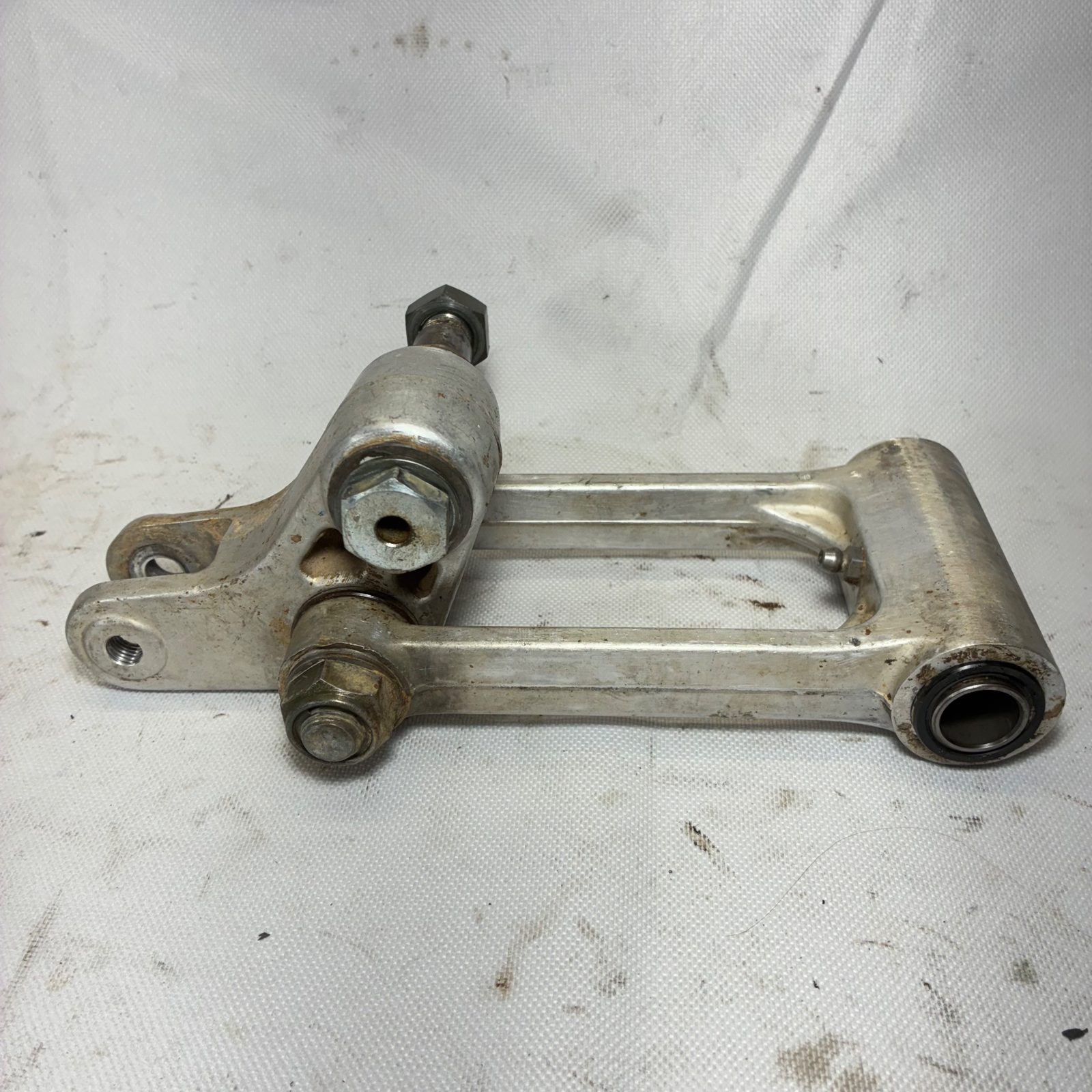 1999 Yamaha YZ250 OEM Rear Suspension Linkage Relay Arm Complete Assembly - 5MV-22110-00-00