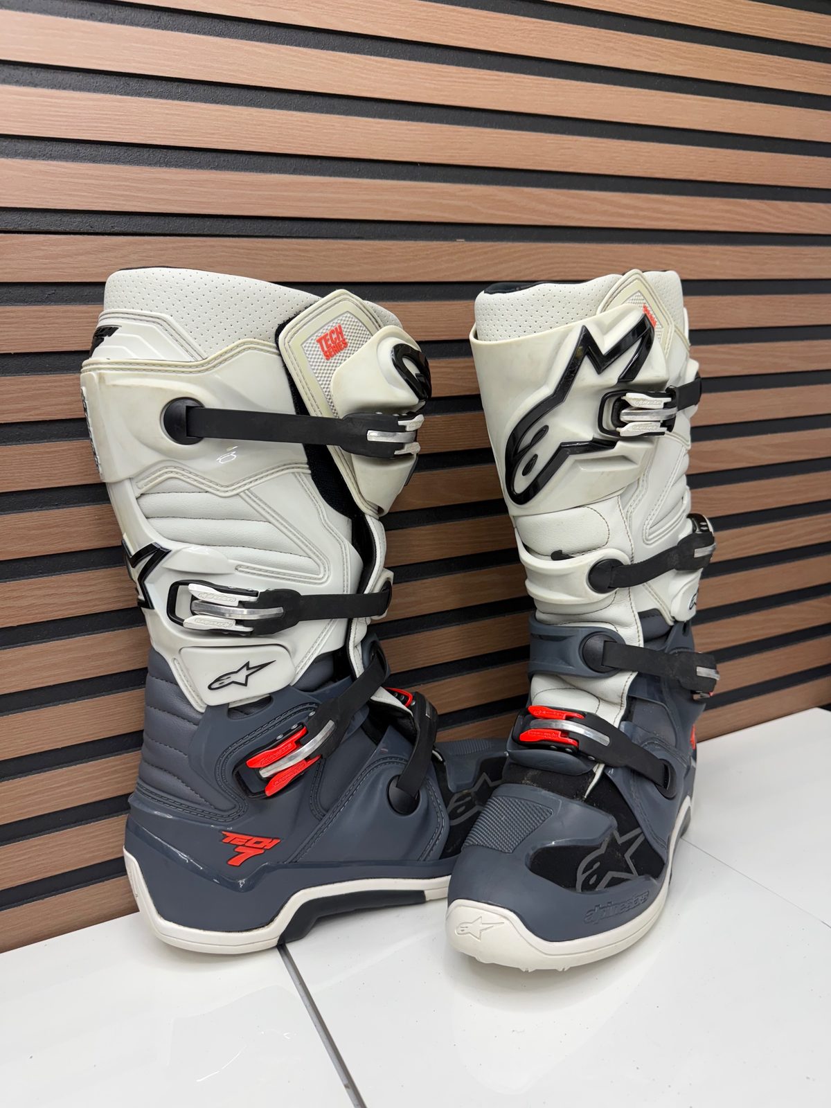 Alpinestars Tech 7 Motocross Boots White Grey Size 11 US Like New