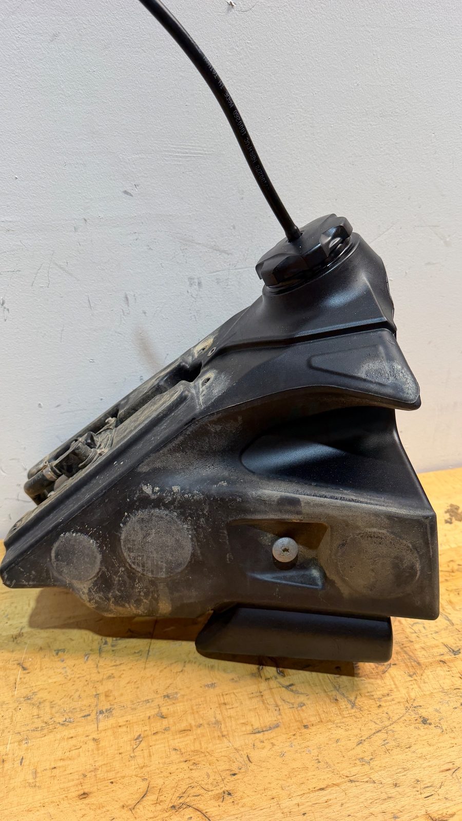 2023-2025 Husqvarna FC250 OEM Fuel Tank with Cap and Fuel Pump - A36007113000