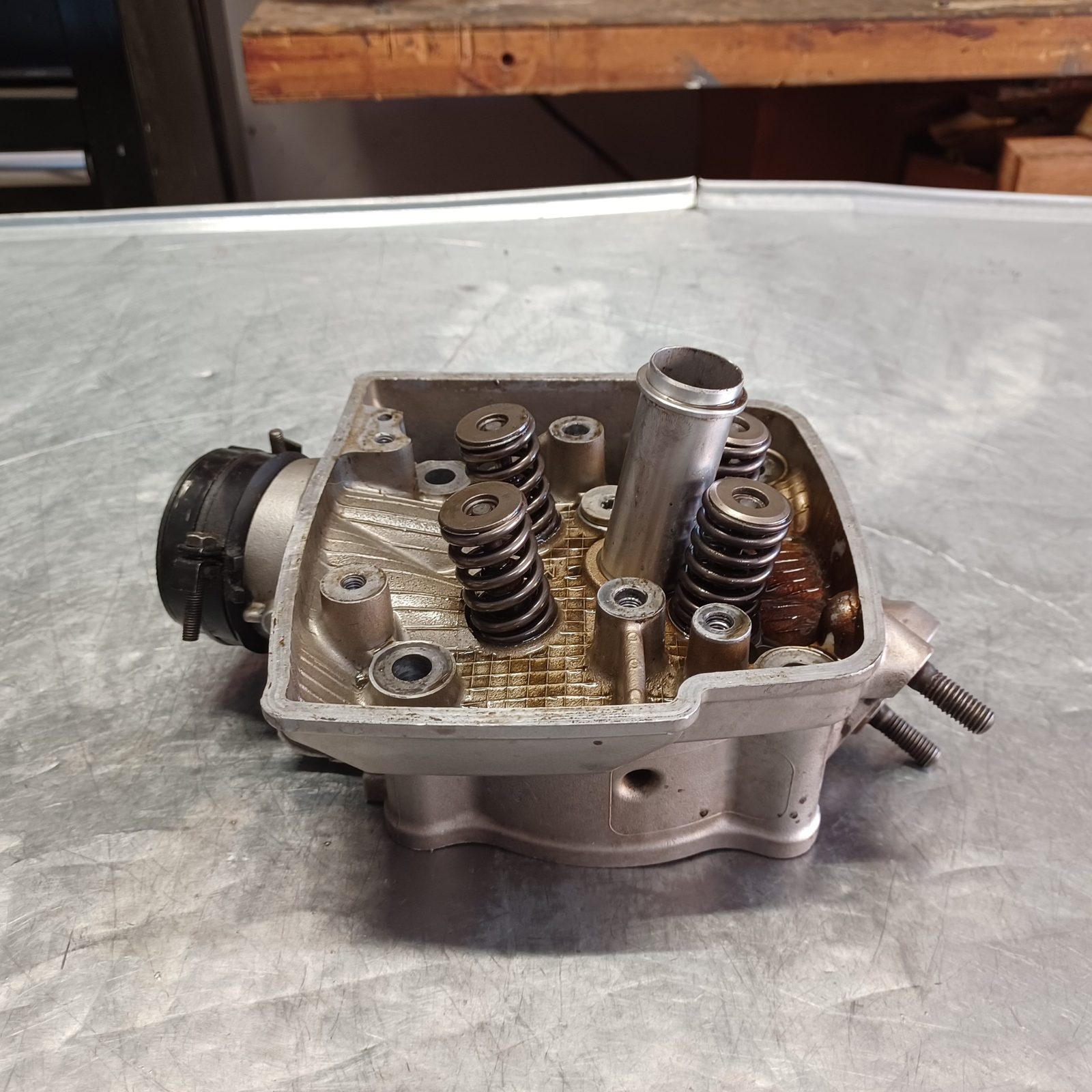 Honda CYLINDER HEAD 12200-MEN-850 - 2004-2006 Honda CRF450R - 12200-MEN-850