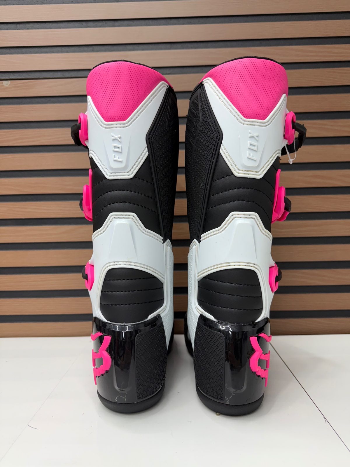 Open Box - Fox Racing Comp Boots Black / White / Pink - Size W8