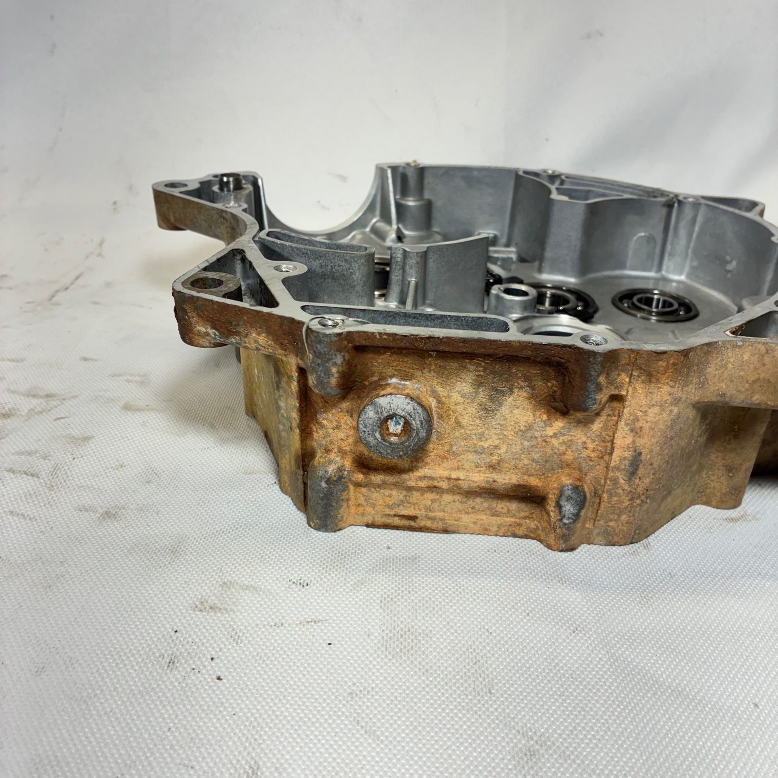 2006 Yamaha TTR125LE Right Engine Crankcase Case Half - 1B2-E4411-00-00
