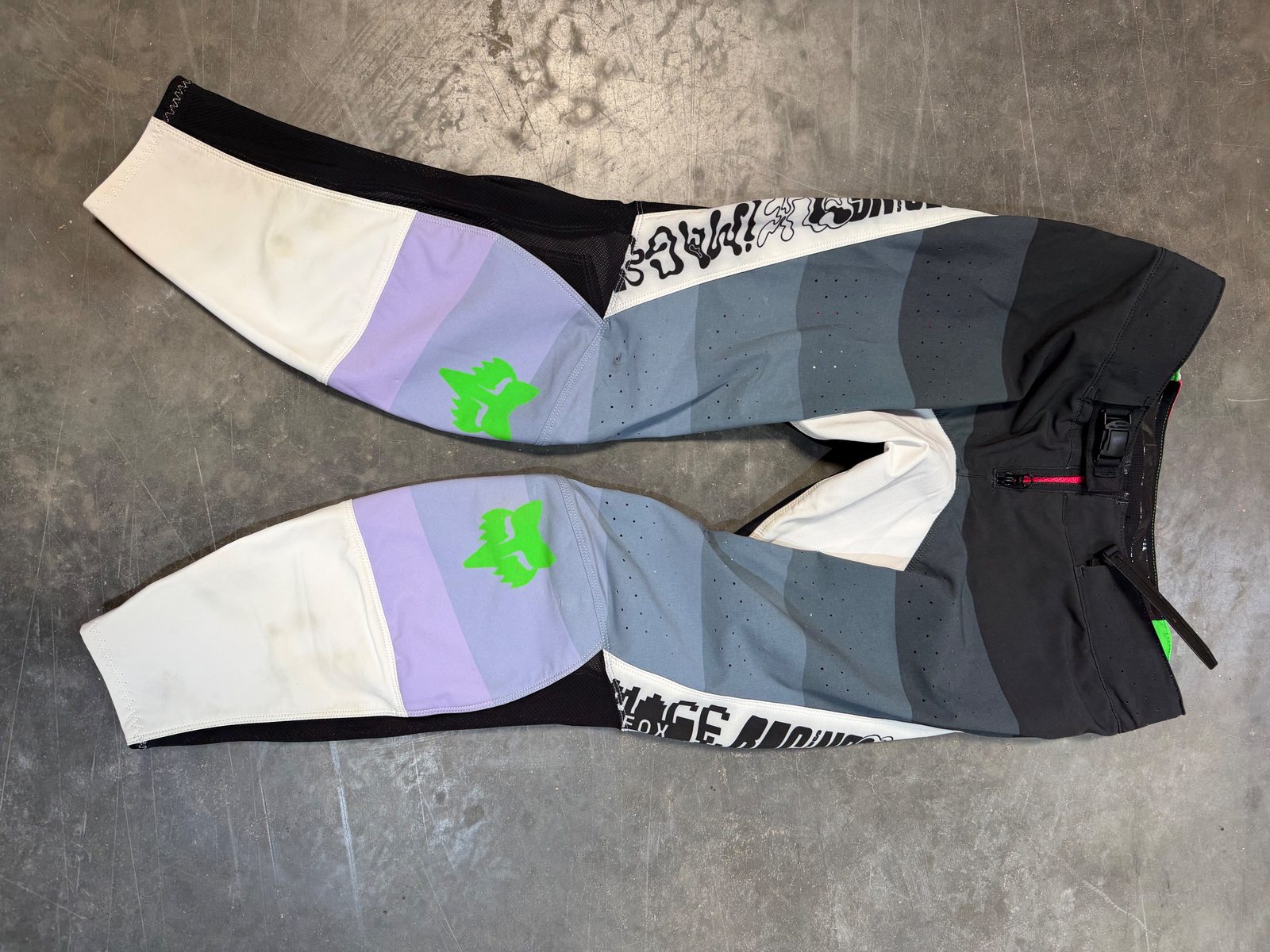 Fox Racing Flexair Motocross Pants Size 32 Grey Purple White