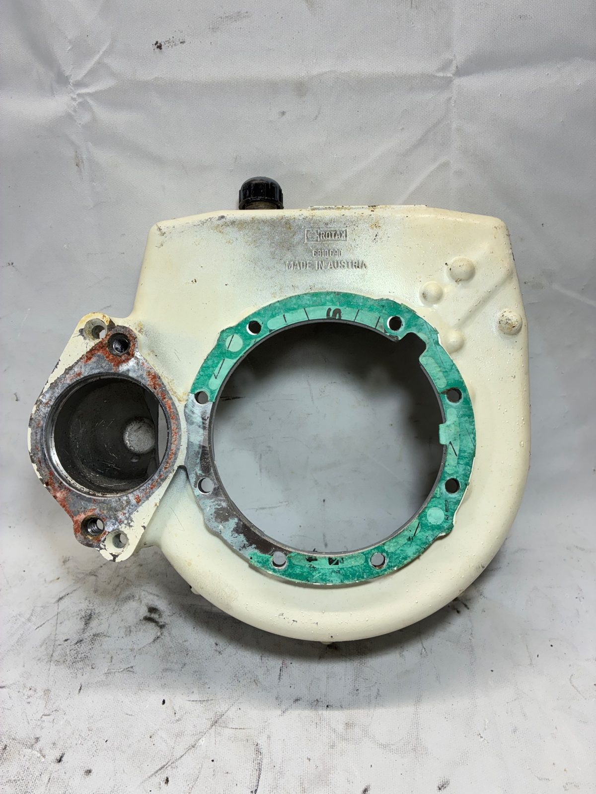 1993 Sea-Doo SPX Rotax OEM Flywheel Cover PTO Housing 6810090 - 290810146