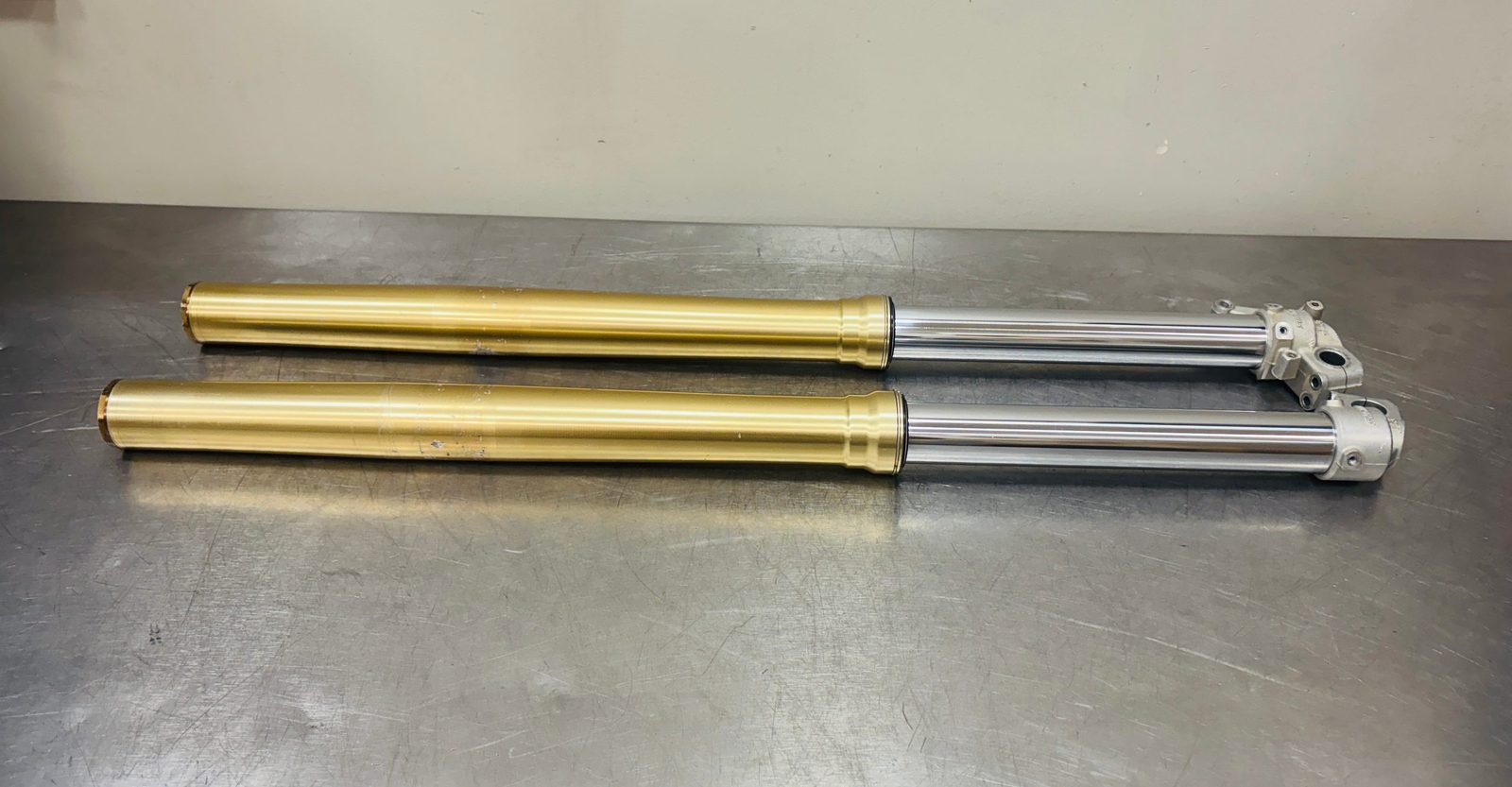 2005 Honda CRF250R Showa Front Forks Pair 51480-KRN-711