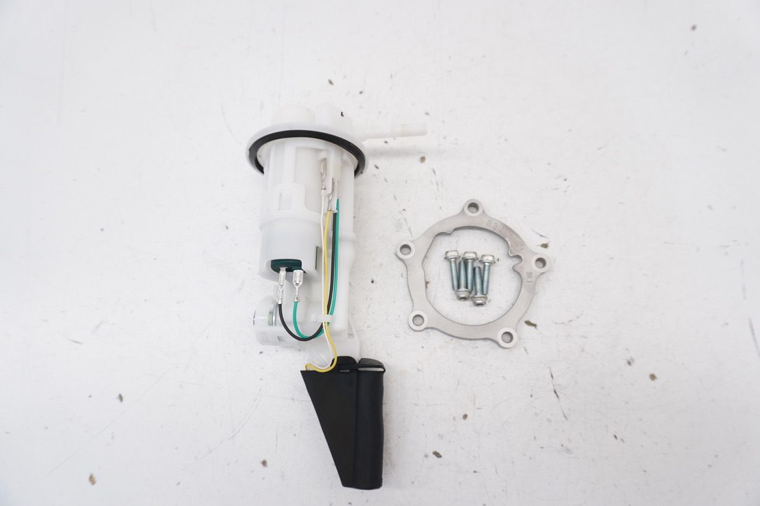 2023 YZ250FX Fuel Pump Assembly OEM B3J-13907-02-00 Yamaha YZ 250FX 2020-2023