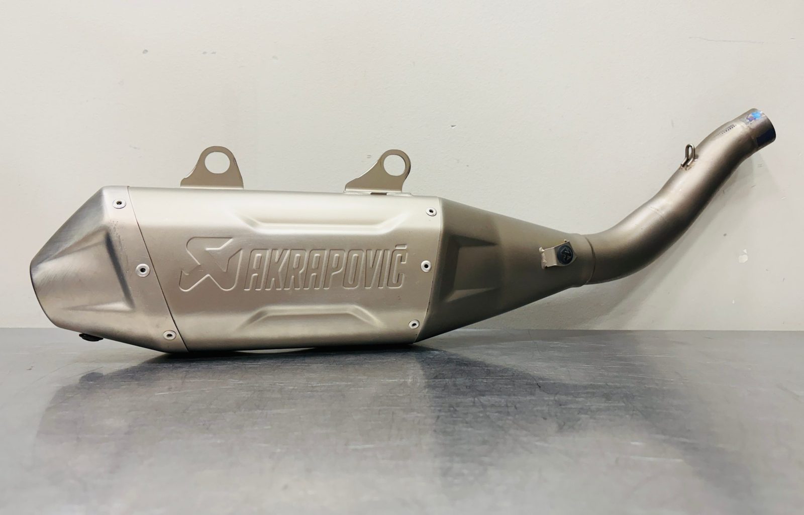 KTM AKRAPOVIC SLIP-ON EXHAUST 250-450  SXF XCF SXF FACTORY EDITION A46005979000